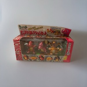 1998 Tomy Pokémon Monster Charizard