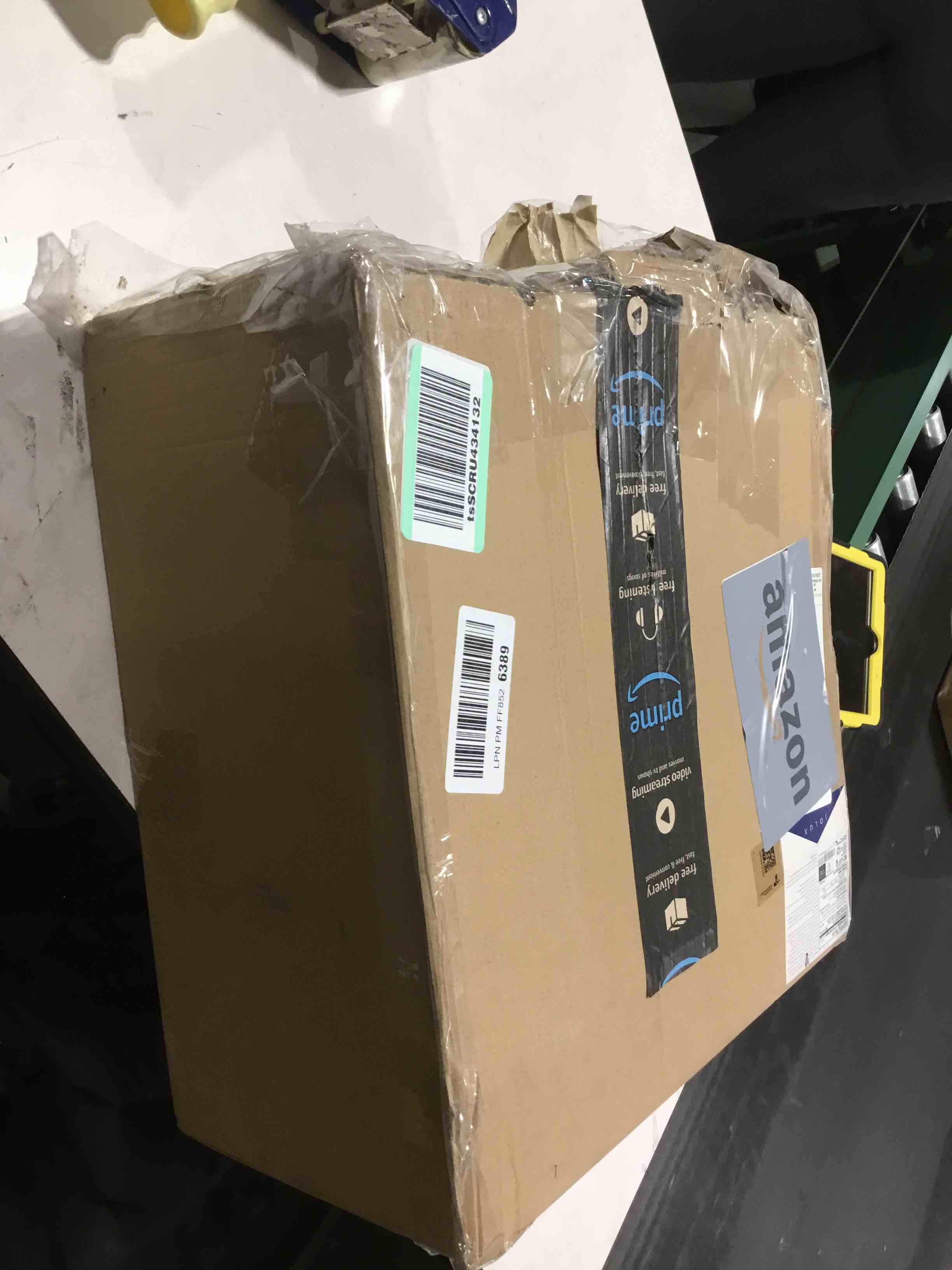 Condition photo showing Good Condition for Jolux 12-Pack 5CCT Retrofit LED Recessed Lighting 6 Inch,Selectable 2700K/3000K/3500K/4000K/5000K,12W=60W,800Lumen,Dimmable Can Lights,Simple Installation Adjustable Retrofit Downlight,Bevel Trim 5CCT in One (2700K, 3000K, 3500K, 4000K, 5000K) 5CCT 5/6"_12Pack