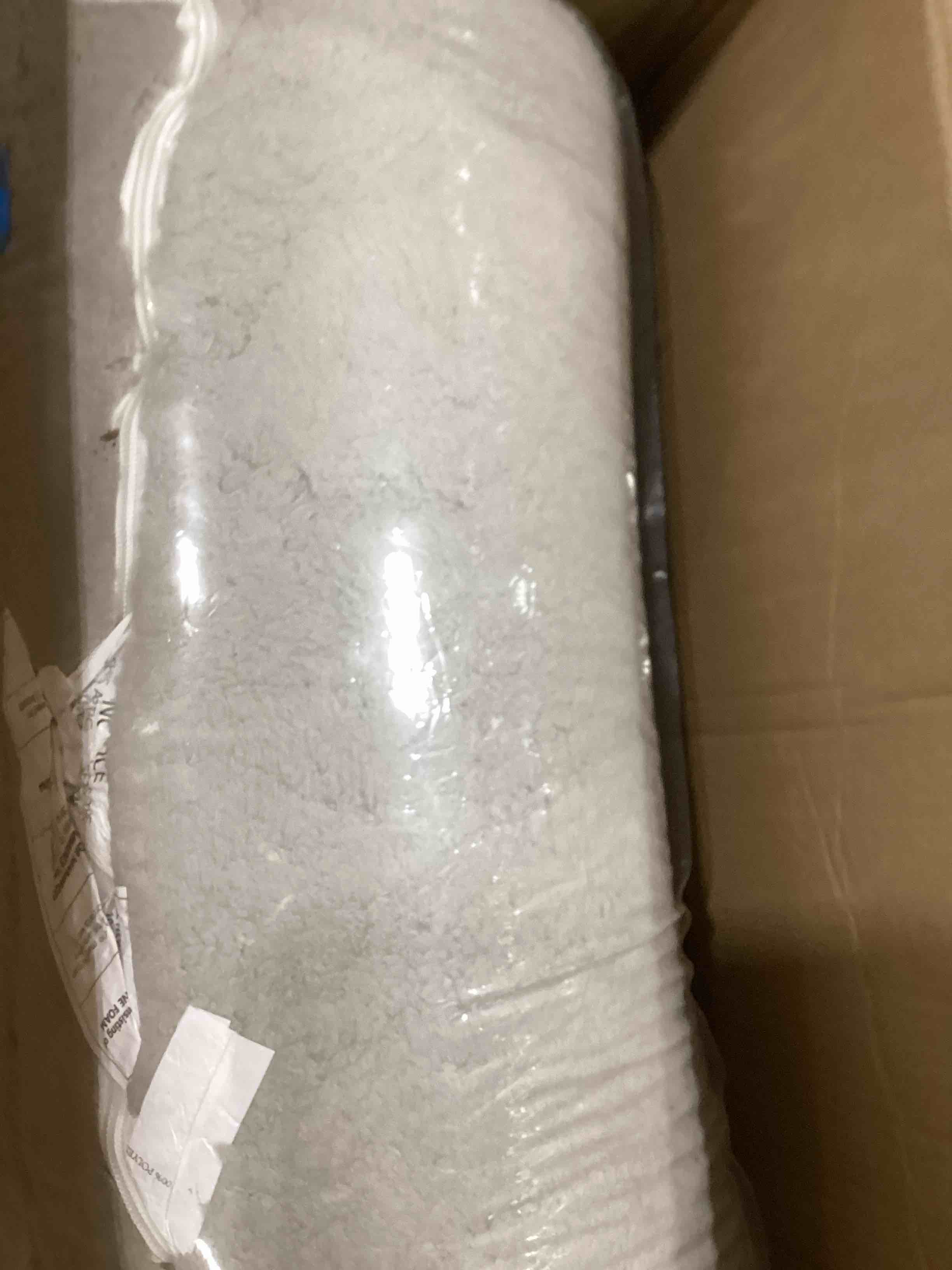 Condition photo showing Good Condition for ALIMORDEN Kids Ultra-Soft Snuggle Foam Filled Chair, Toddler Cuddly Sherpa Reading Couch for Boys and Girls, Light Grey