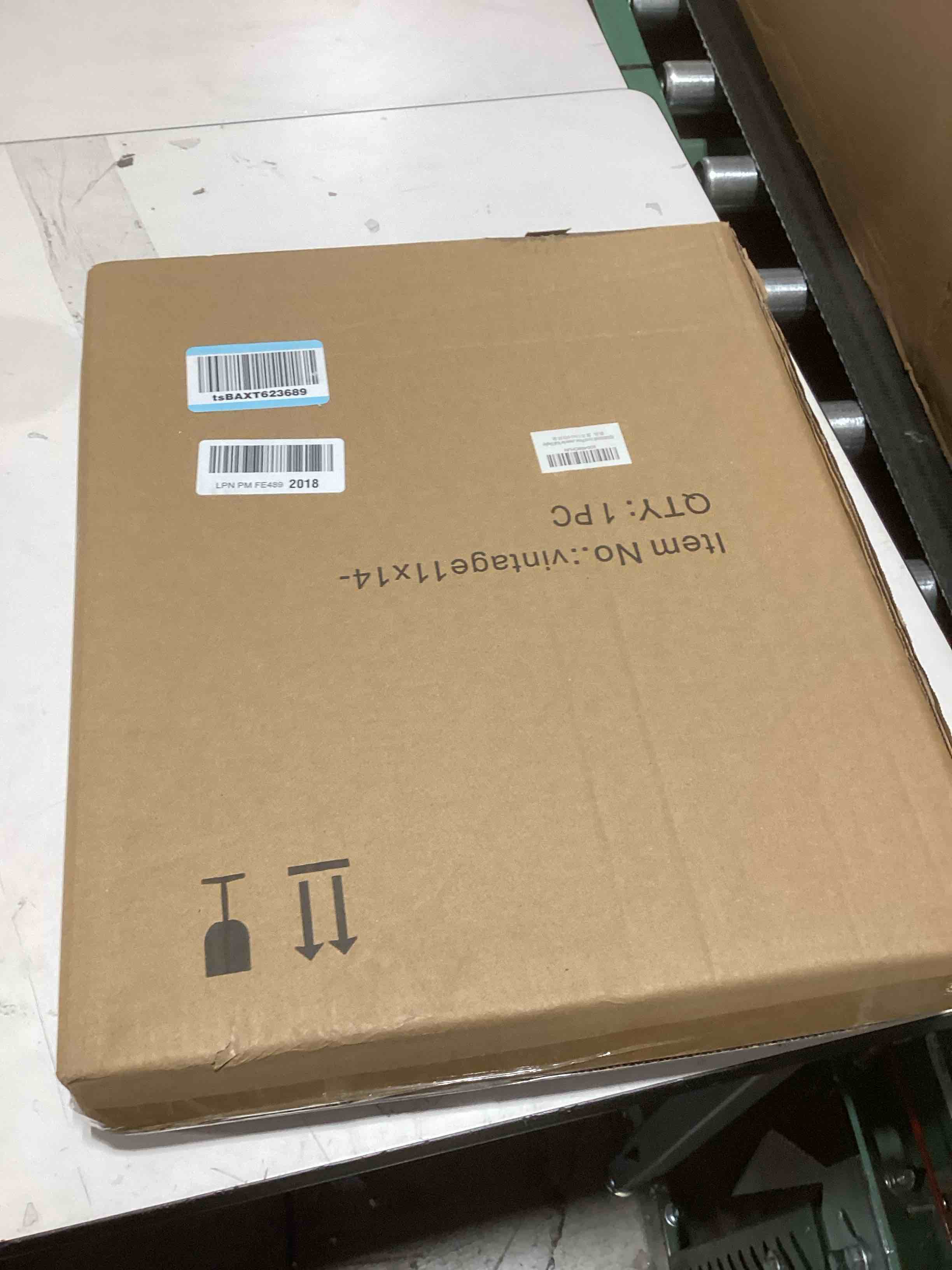 Condition photo showing As Is for 11x14 Picture Frame Gold Vintage Antique Frames 11x14 or Matted to 8x10 Photo Ornate Baroque Bronze for Wall Display Gold 11x14 inch