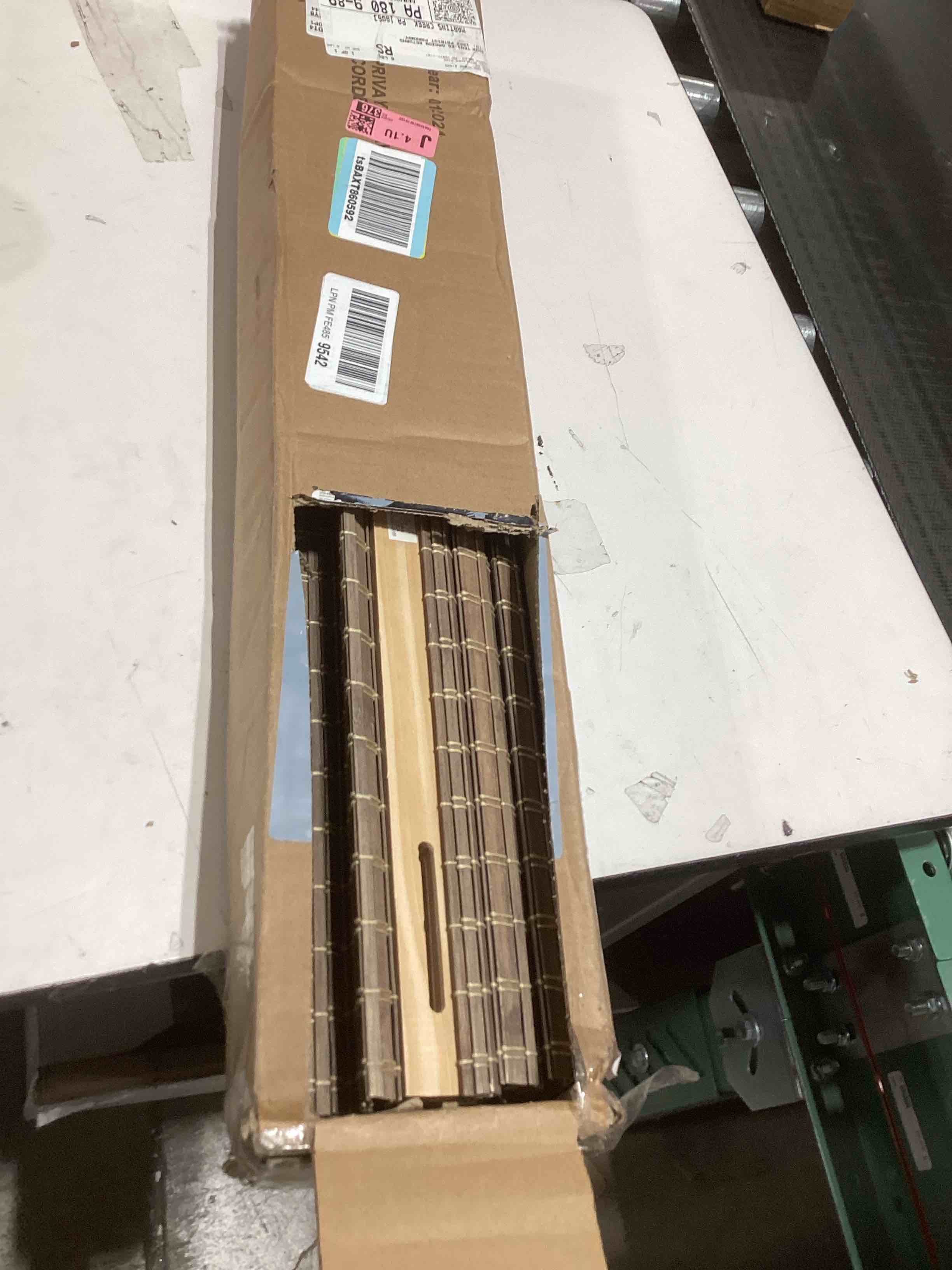 Condition photo showing As Is for privacy weave Roman 