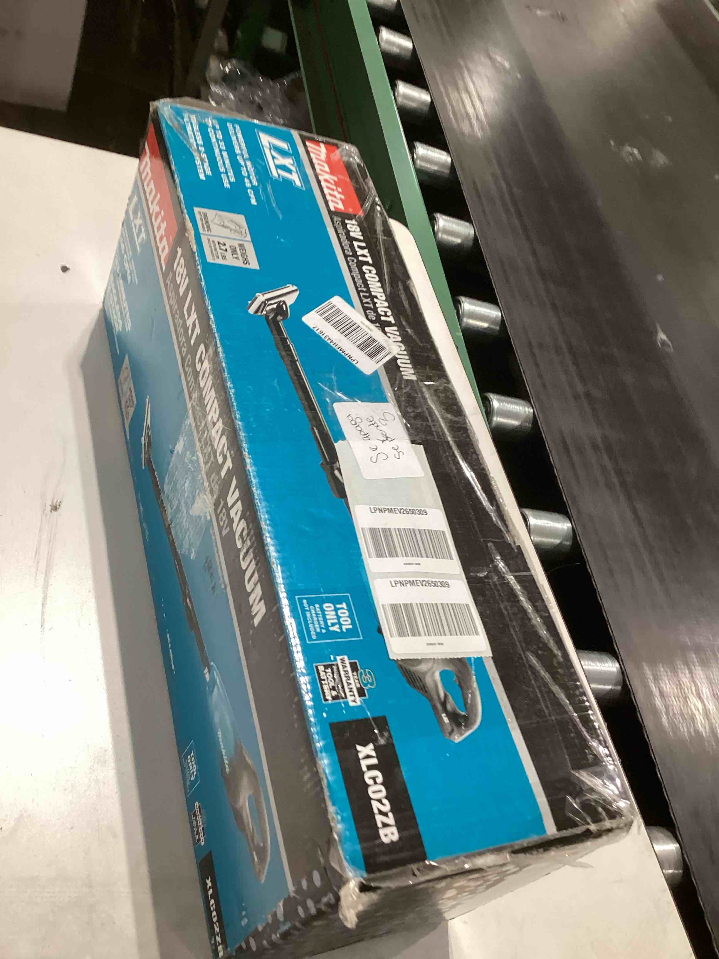 Condition photo showing As Is for Makita XLC02ZB 18V LXT Lithium-Ion Cordless Vacuum, Tool Only Bare Tool