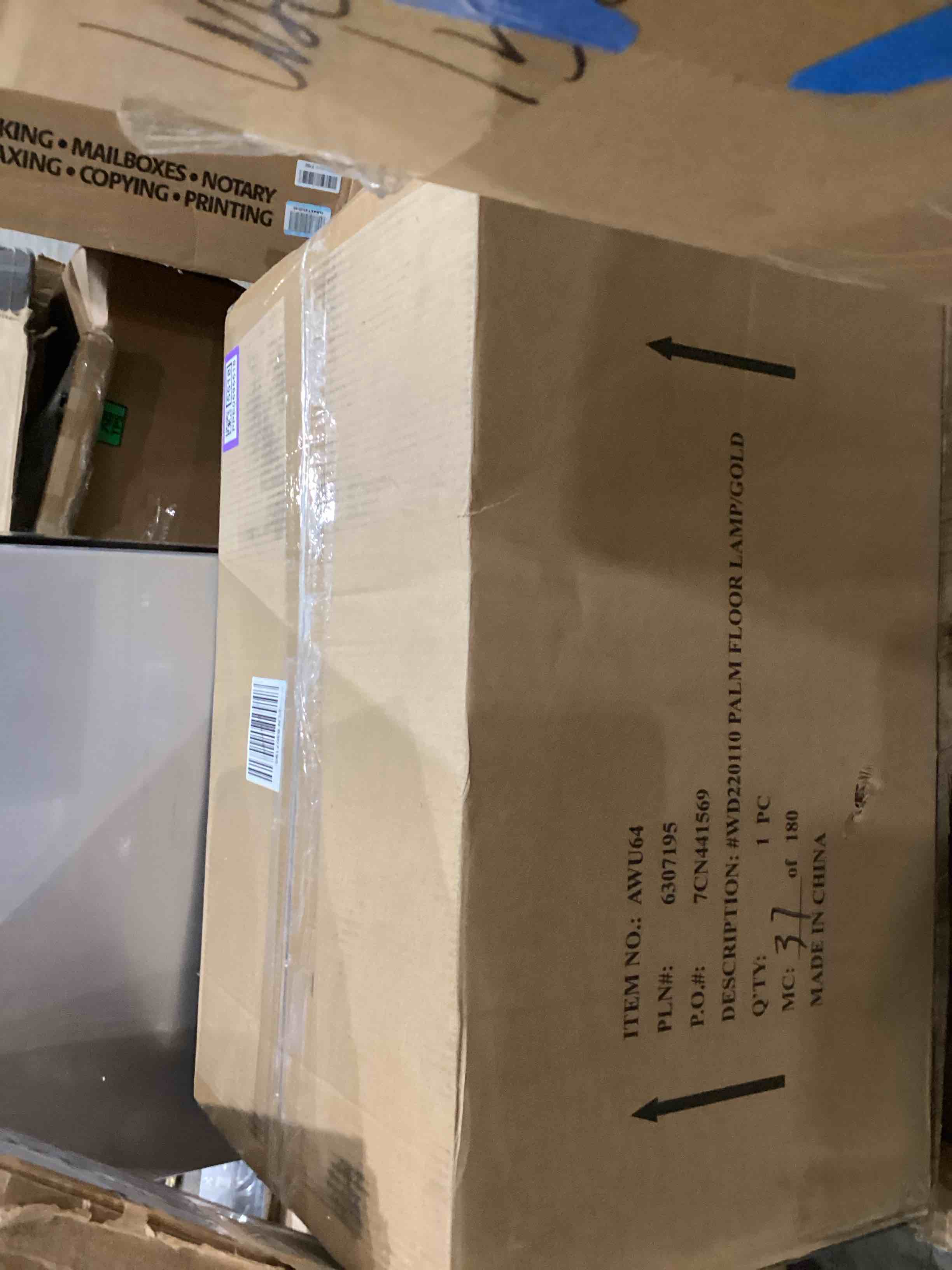 https://s3.amazonaws.com/lotting-images-prod/bidfta/PNK1915093_1756826992027.jpeg