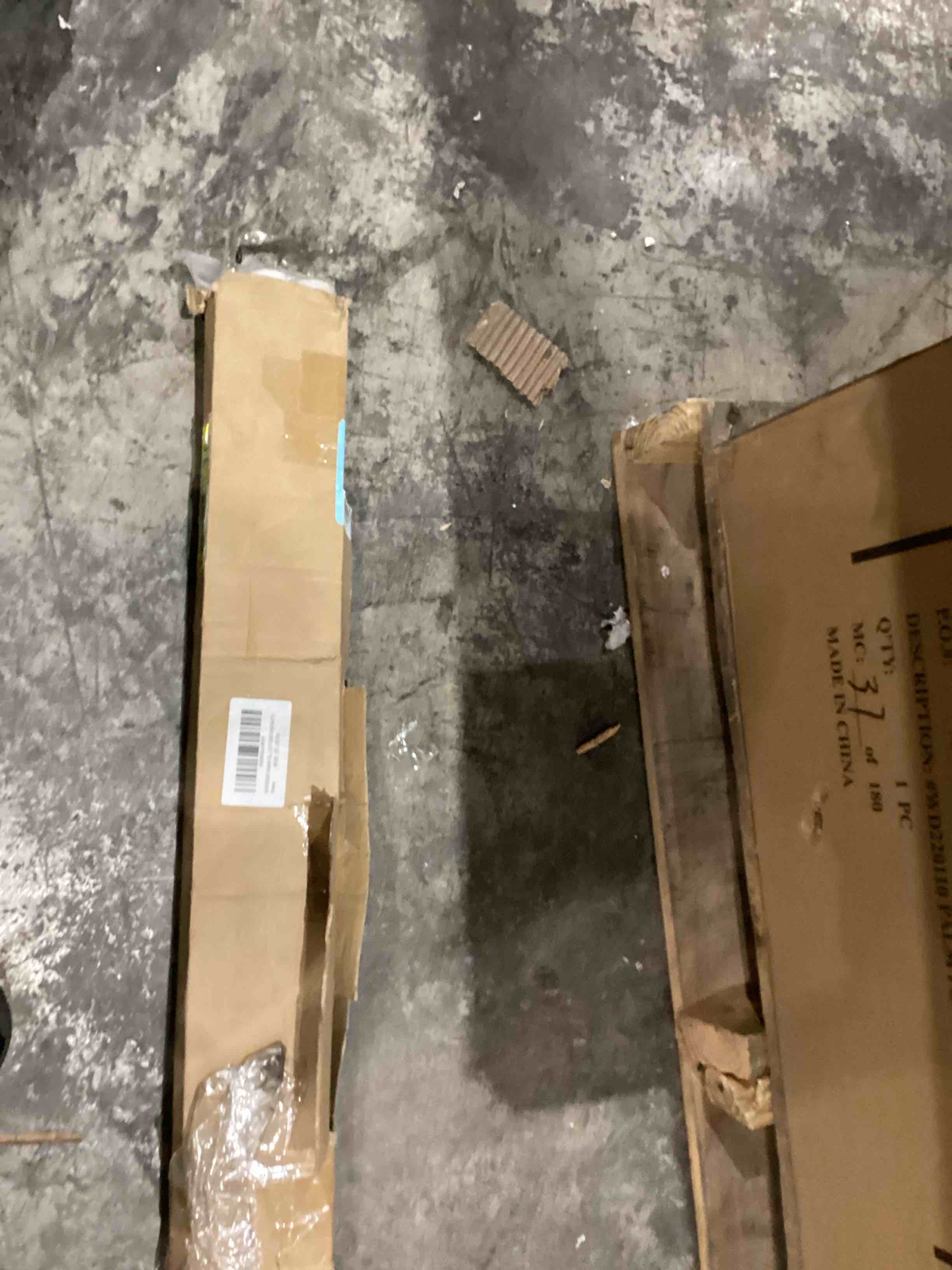 https://s3.amazonaws.com/lotting-images-prod/bidfta/PNK1915109_1756828306145.jpeg