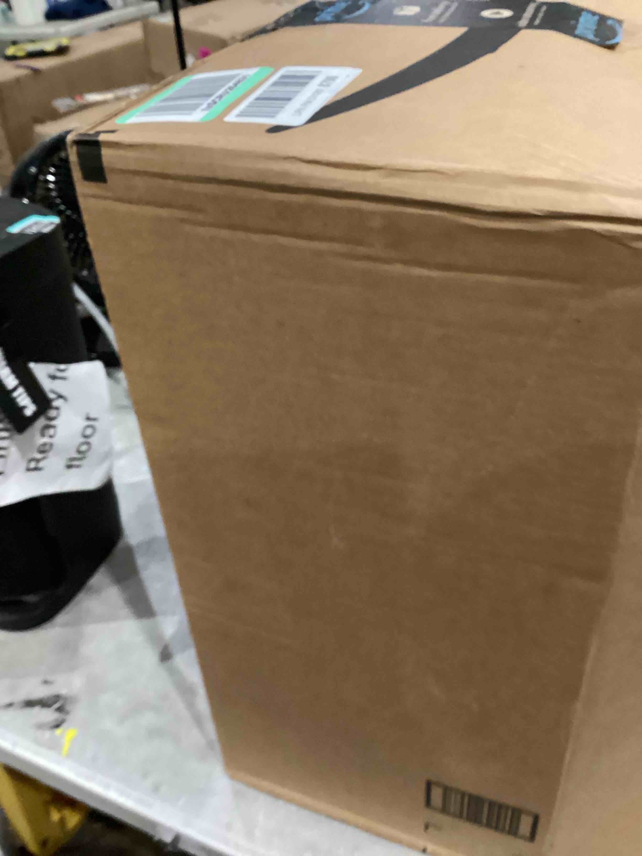 https://s3.amazonaws.com/lotting-images-prod/bidfta/PNK1915130_1756838013002.jpeg