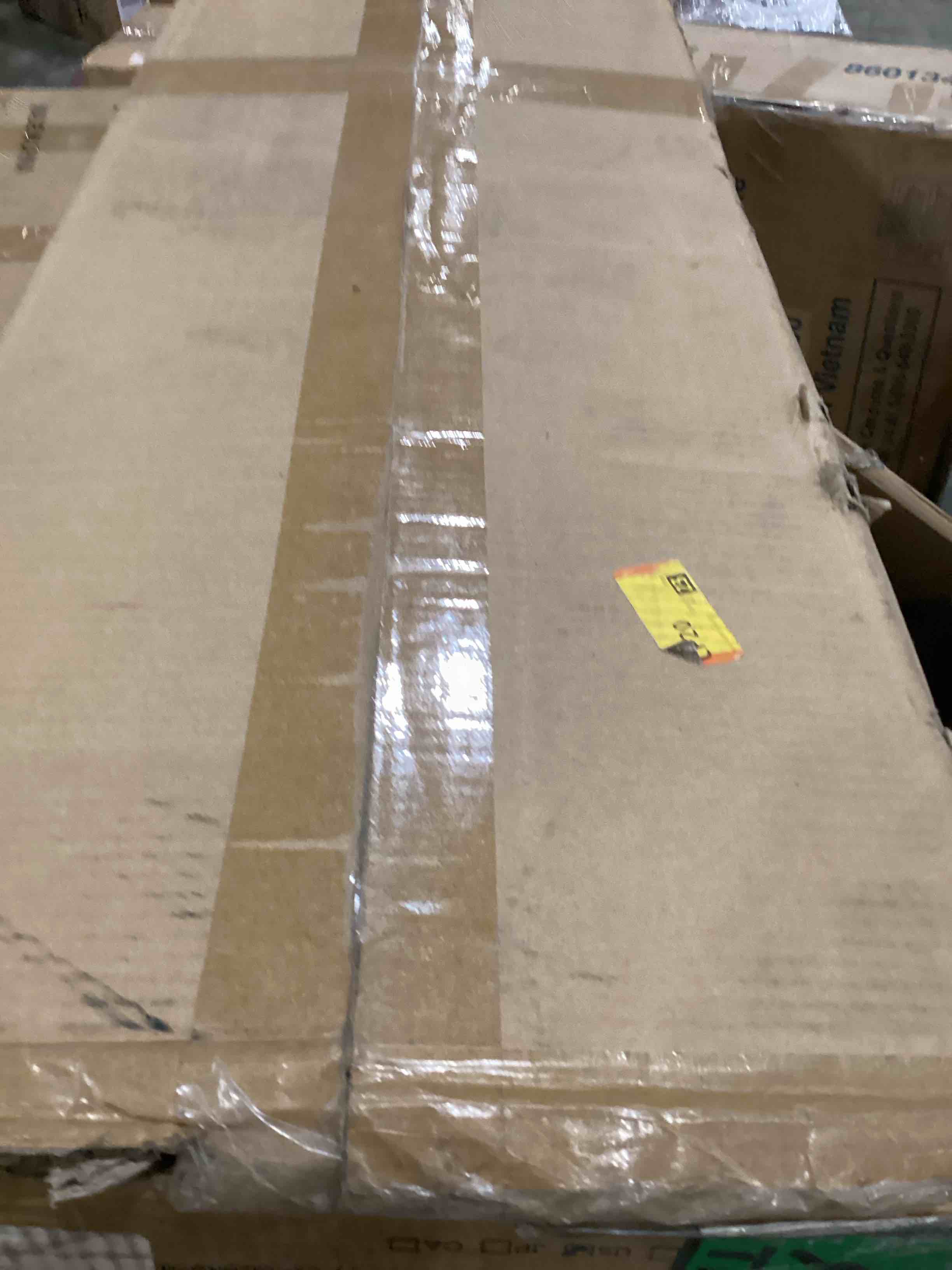 https://s3.amazonaws.com/lotting-images-prod/bidfta/PNK1915187_1756909873177.jpeg