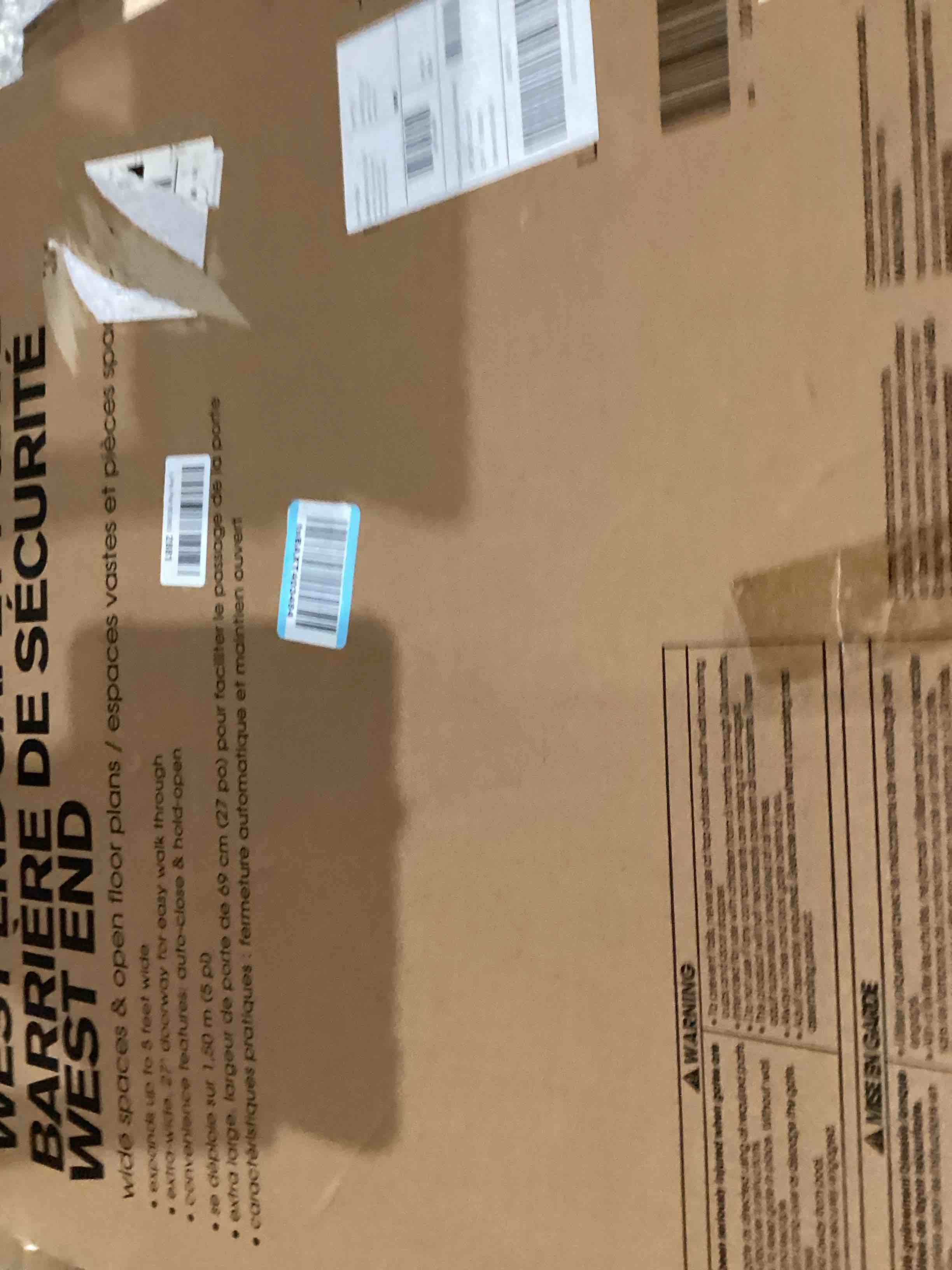 https://s3.amazonaws.com/lotting-images-prod/bidfta/PNK1915196_1756909775992.jpeg