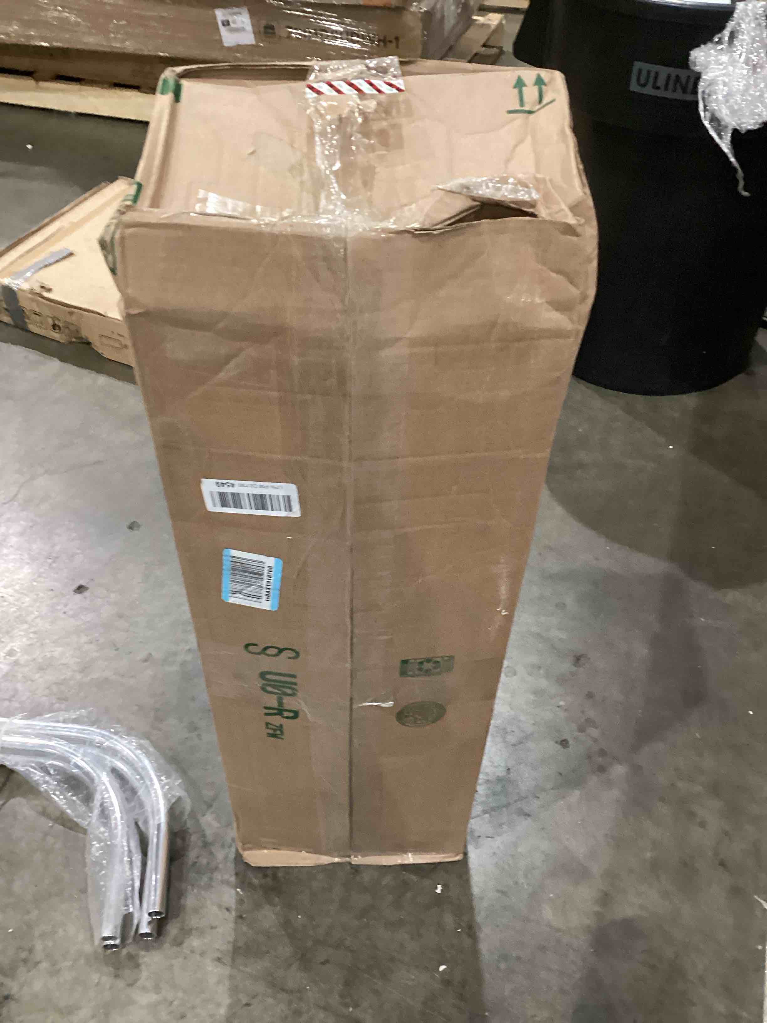 https://s3.amazonaws.com/lotting-images-prod/bidfta/PNK1915244_1756924350273.jpeg