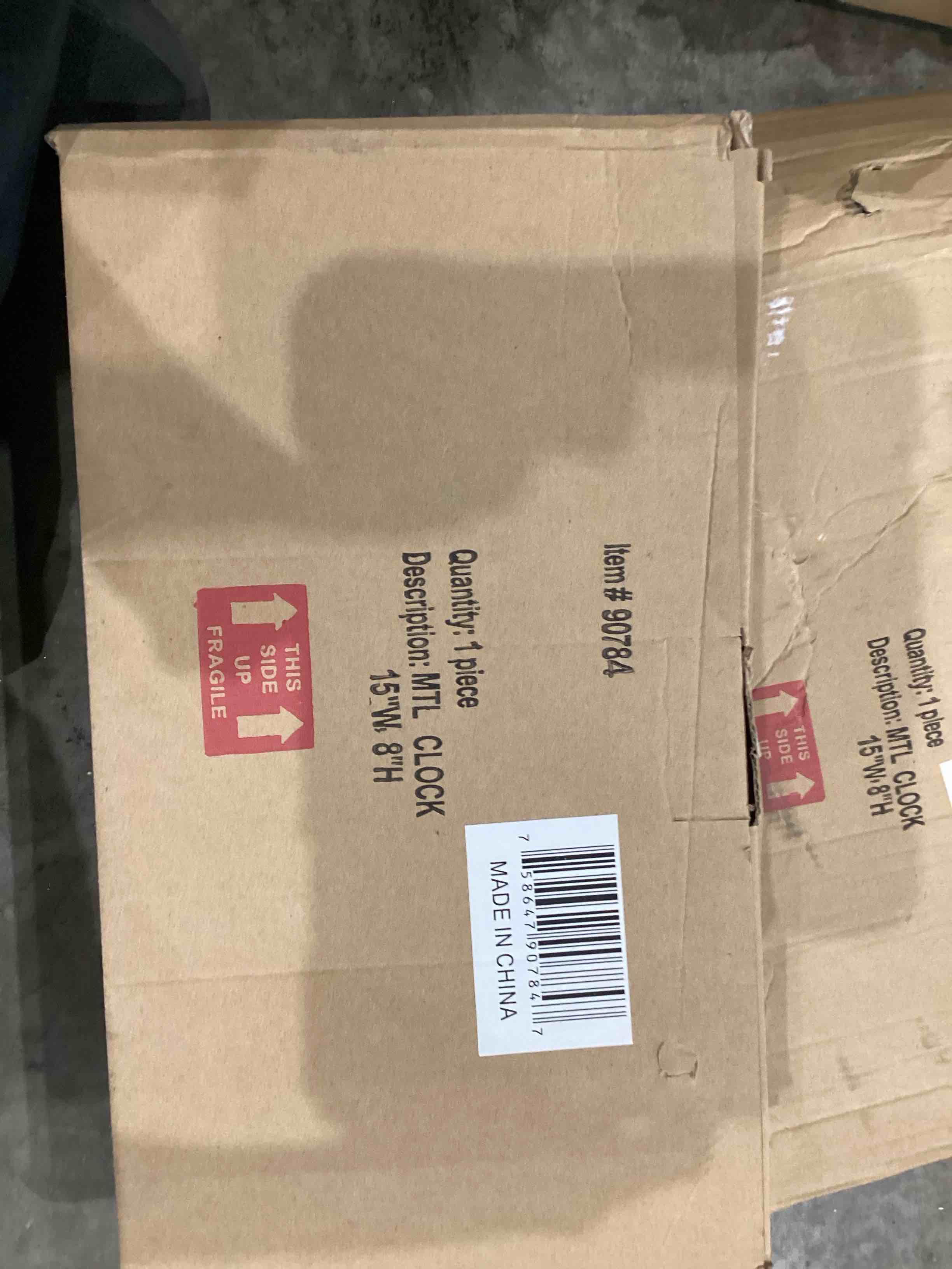 https://s3.amazonaws.com/lotting-images-prod/bidfta/PNK1915747_1757688809551.jpeg