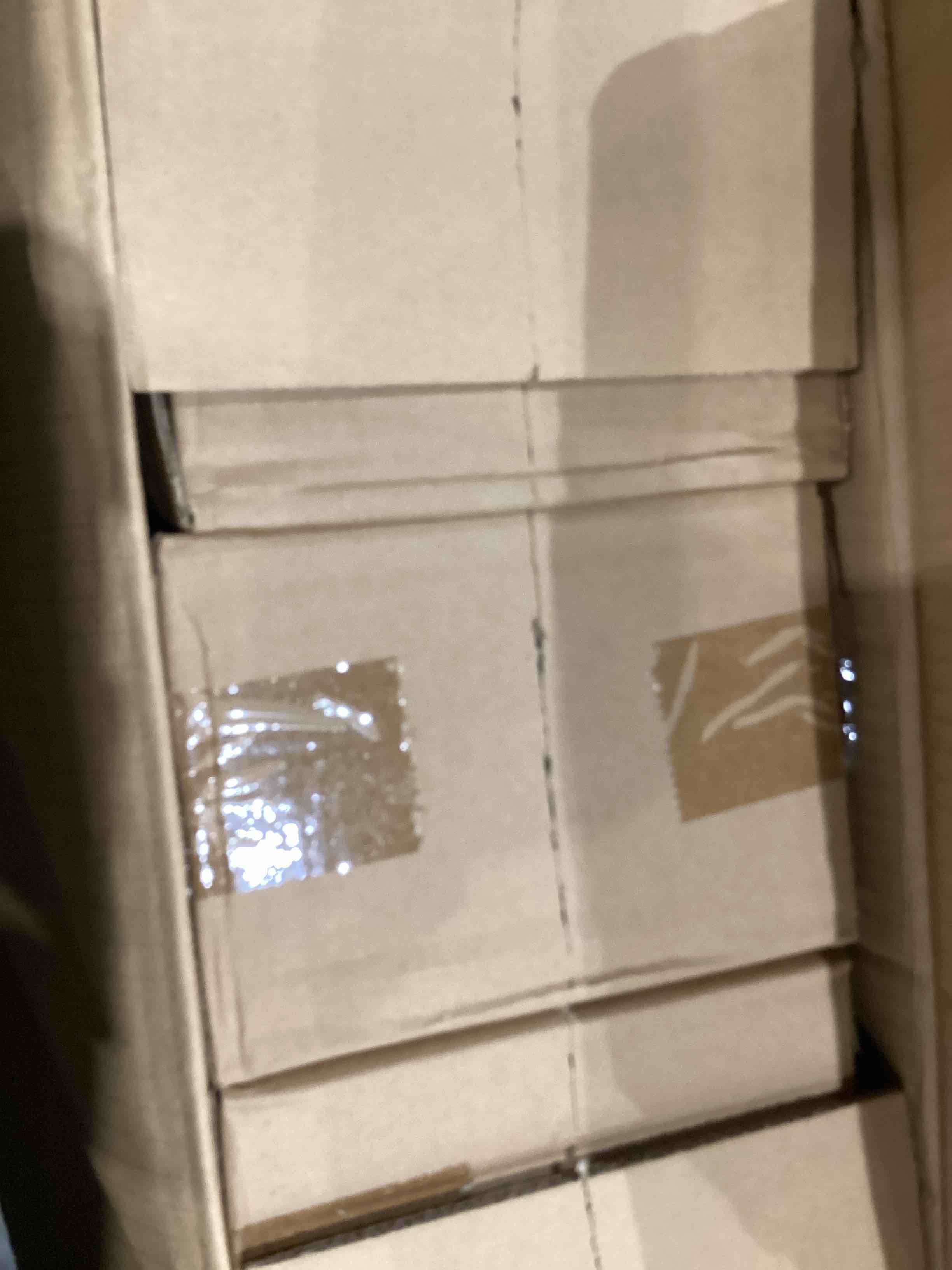 https://s3.amazonaws.com/lotting-images-prod/bidfta/PNK1915786_1757692497368.jpeg