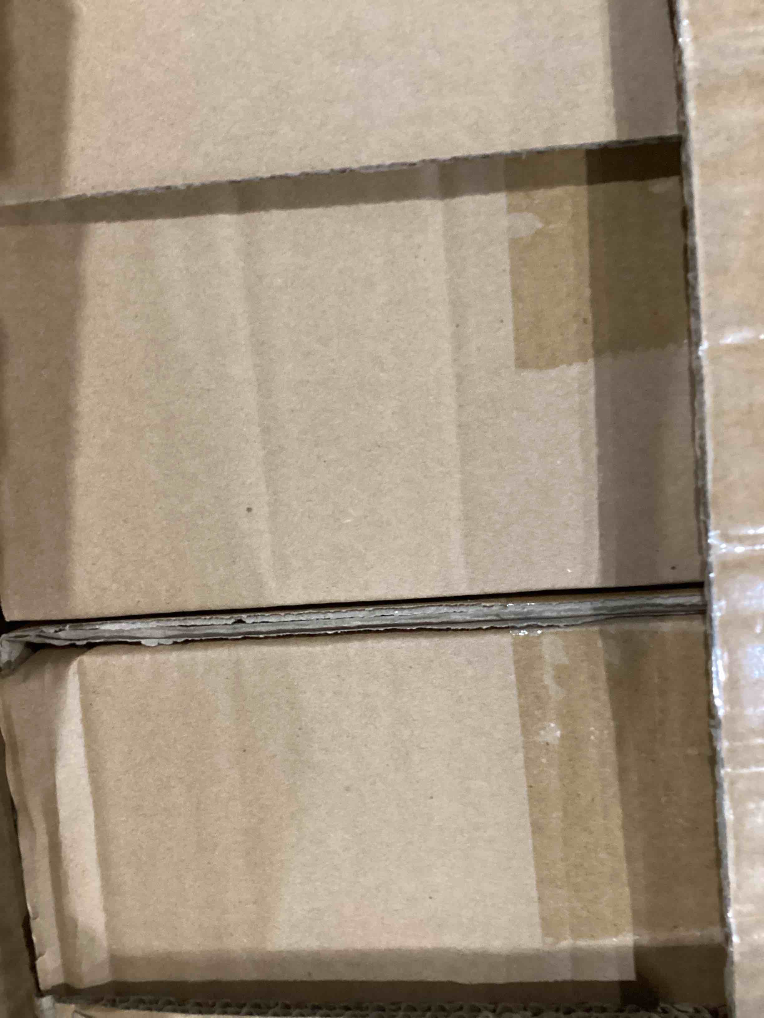 https://s3.amazonaws.com/lotting-images-prod/bidfta/PNK1915793_1757695396444.jpeg