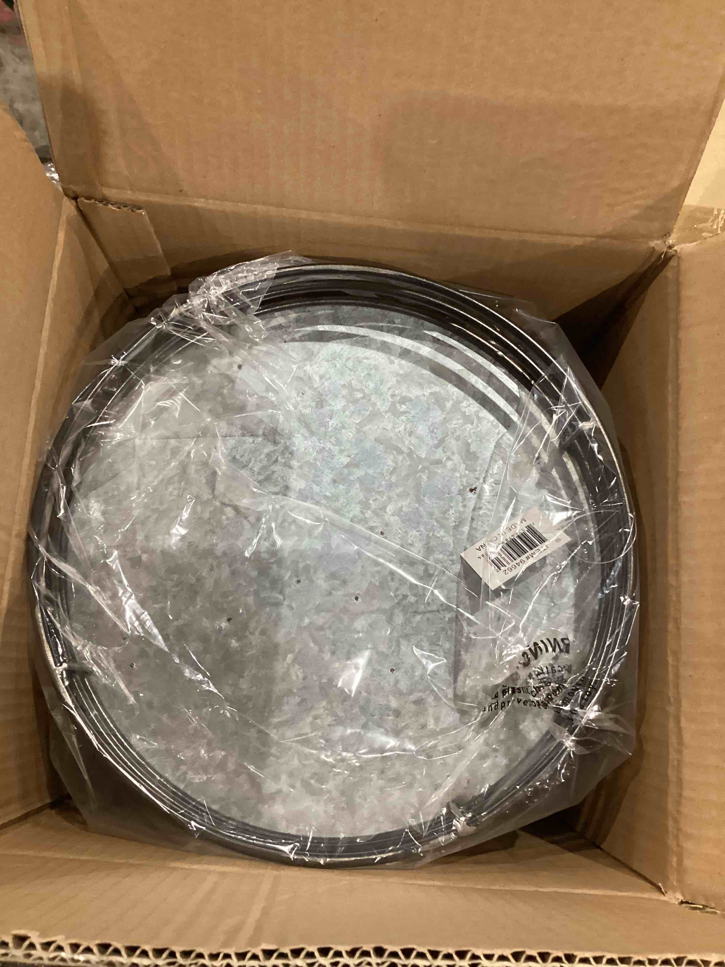 https://s3.amazonaws.com/lotting-images-prod/bidfta/PNK1915890_1757937343385.jpeg