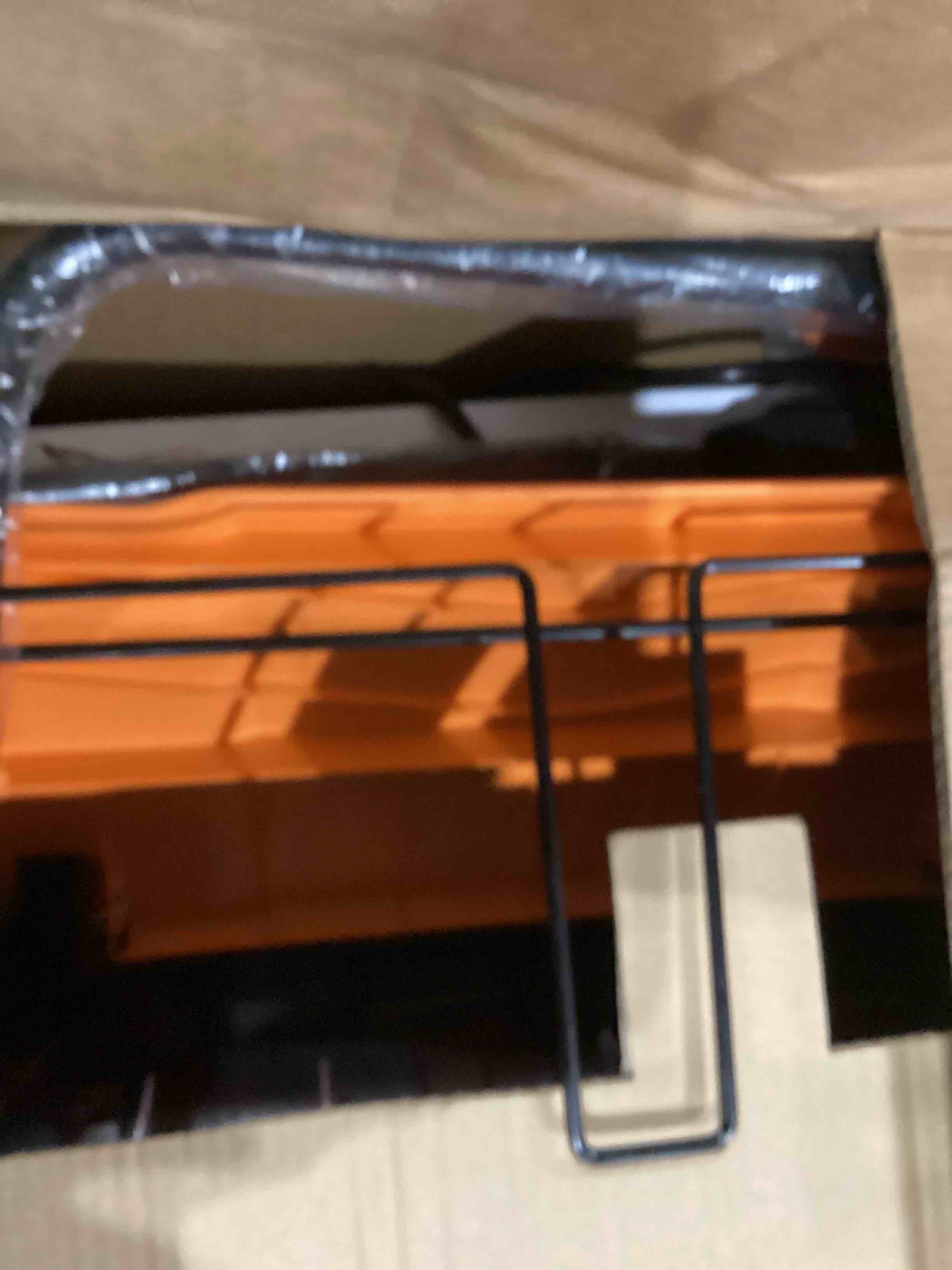 https://s3.amazonaws.com/lotting-images-prod/bidfta/PNK1915979_1758033045664.jpeg