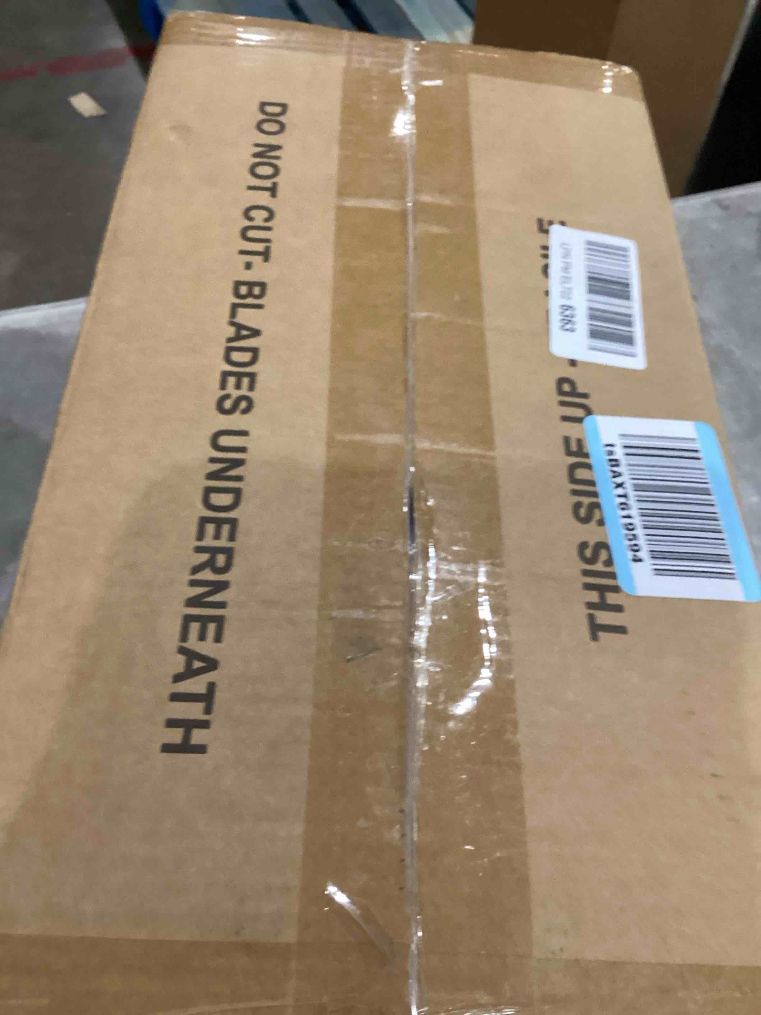 https://s3.amazonaws.com/lotting-images-prod/bidfta/PNK1916033_1758046703653.jpeg