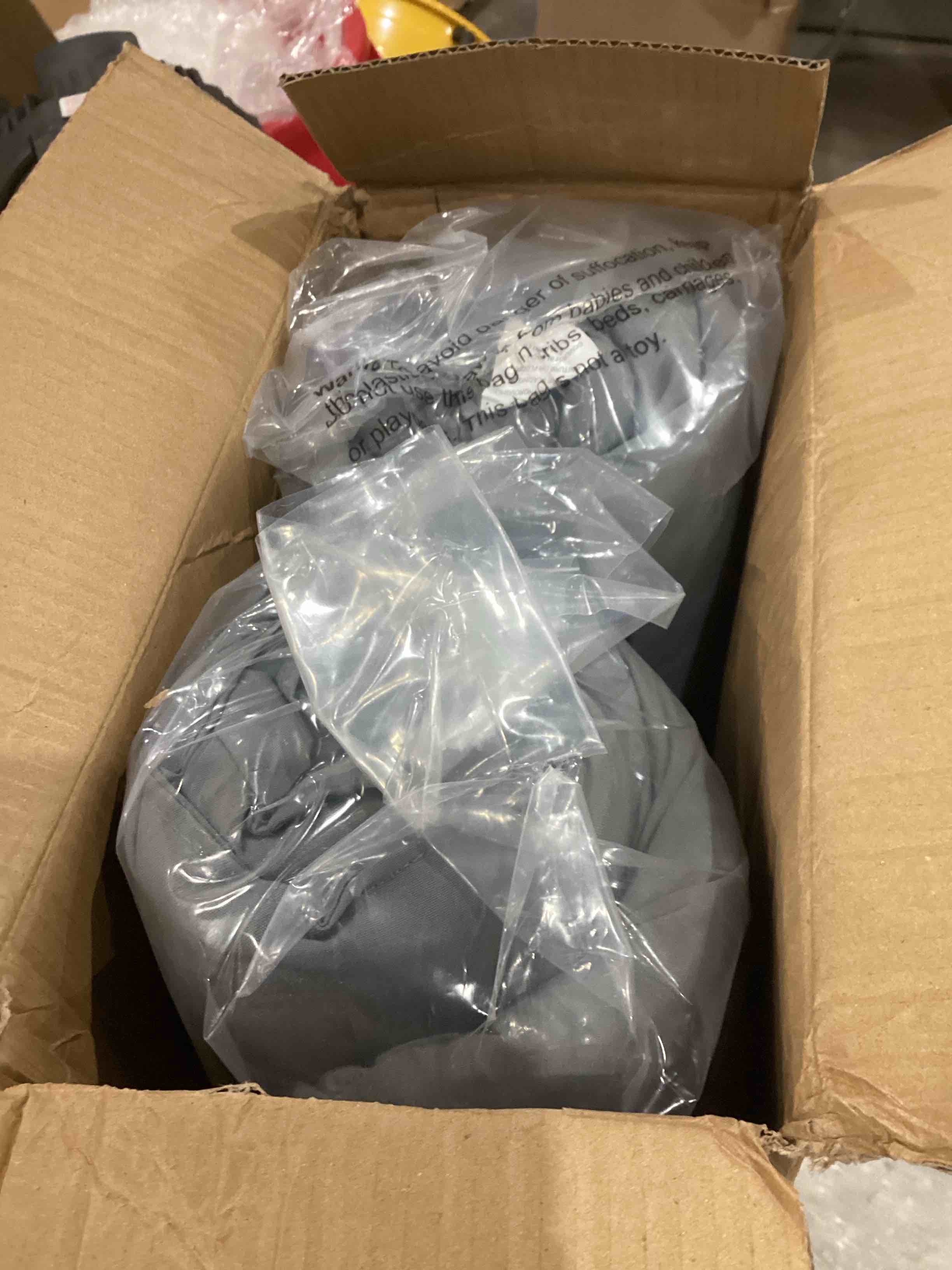 https://s3.amazonaws.com/lotting-images-prod/bidfta/PNK1916205_1758309099430.jpeg