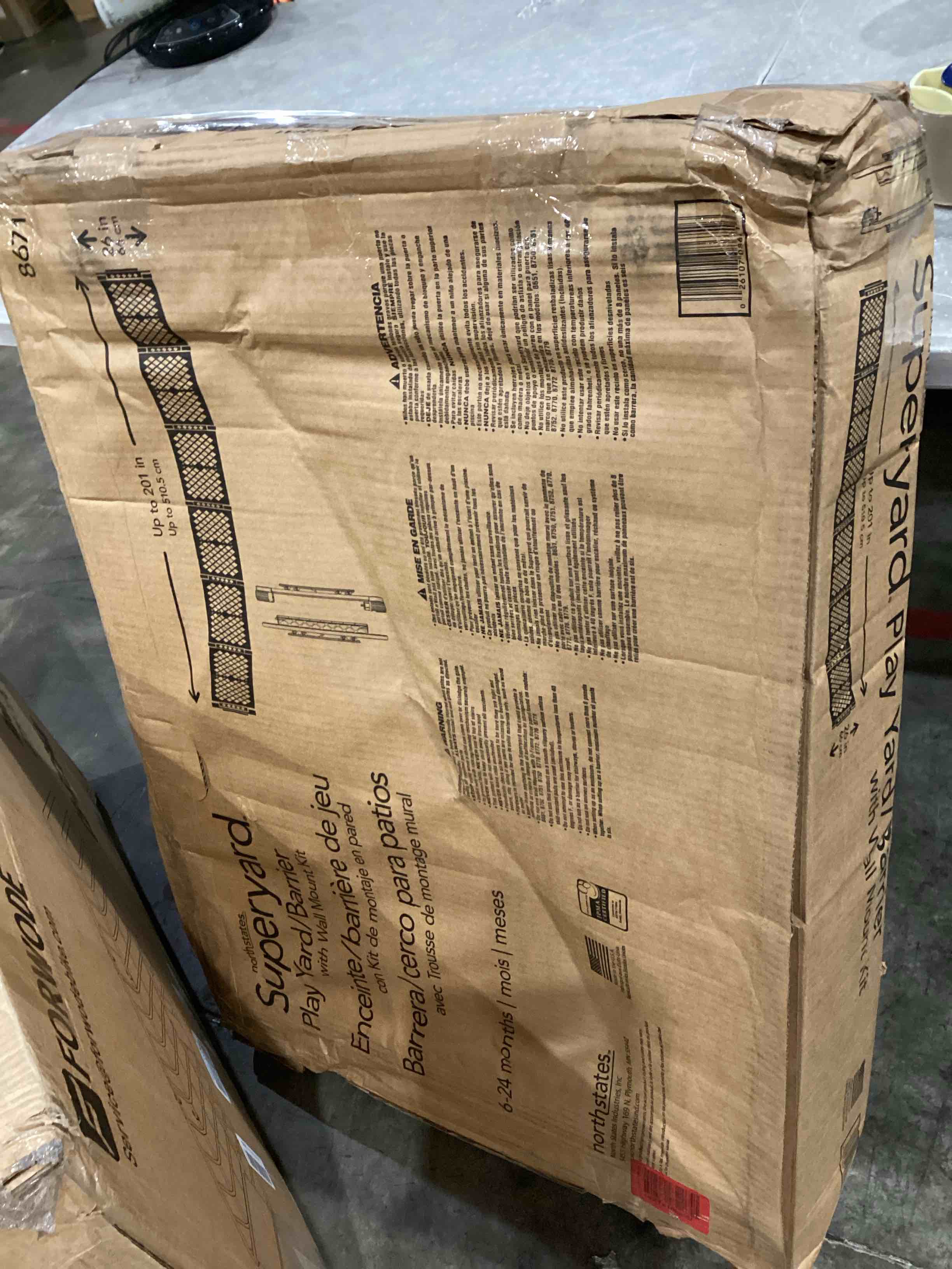 https://s3.amazonaws.com/lotting-images-prod/bidfta/PNK1916448_1758822910054.jpeg