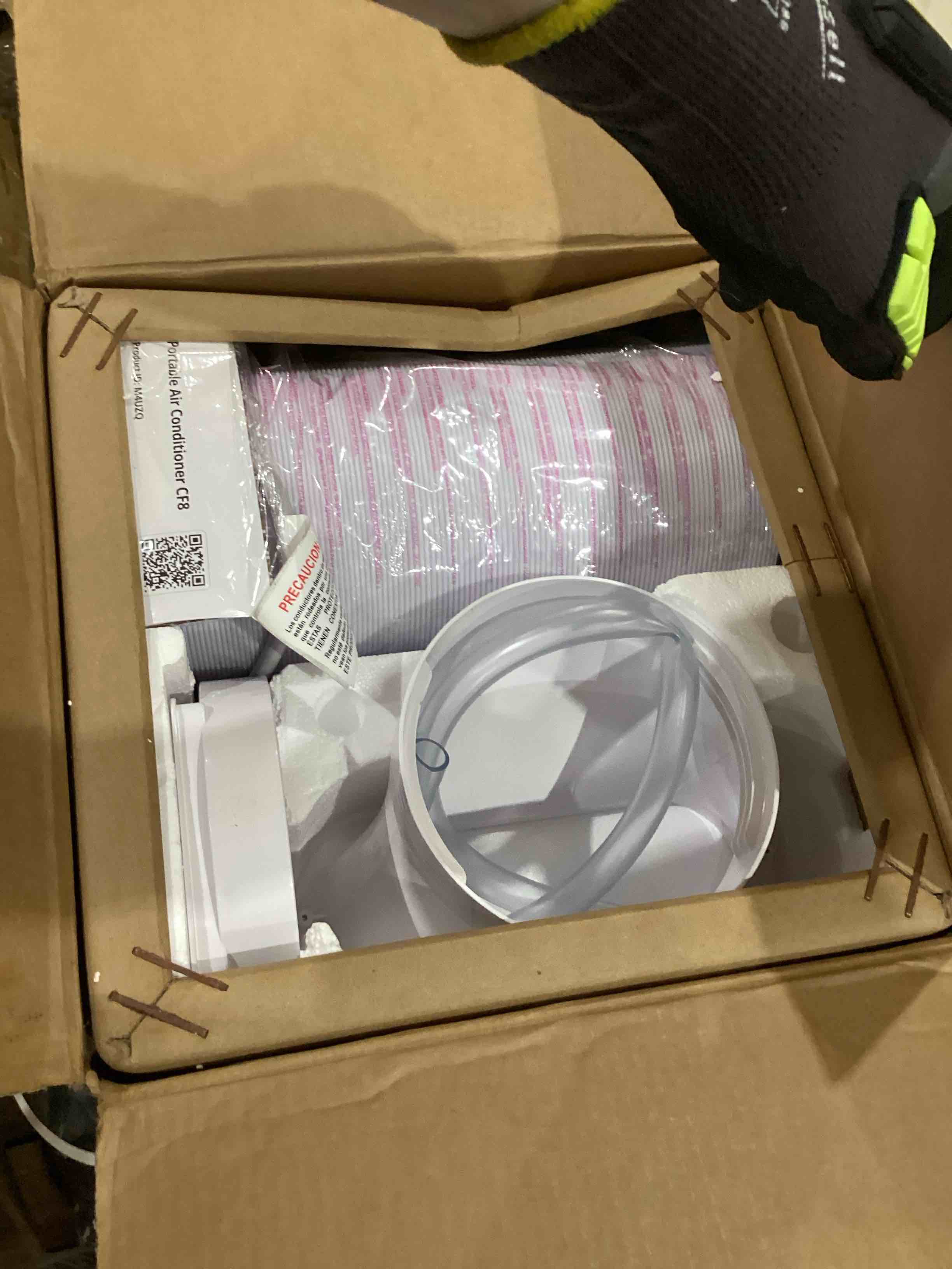 https://s3.amazonaws.com/lotting-images-prod/bidfta/PNK1918816_1755020806362.jpeg