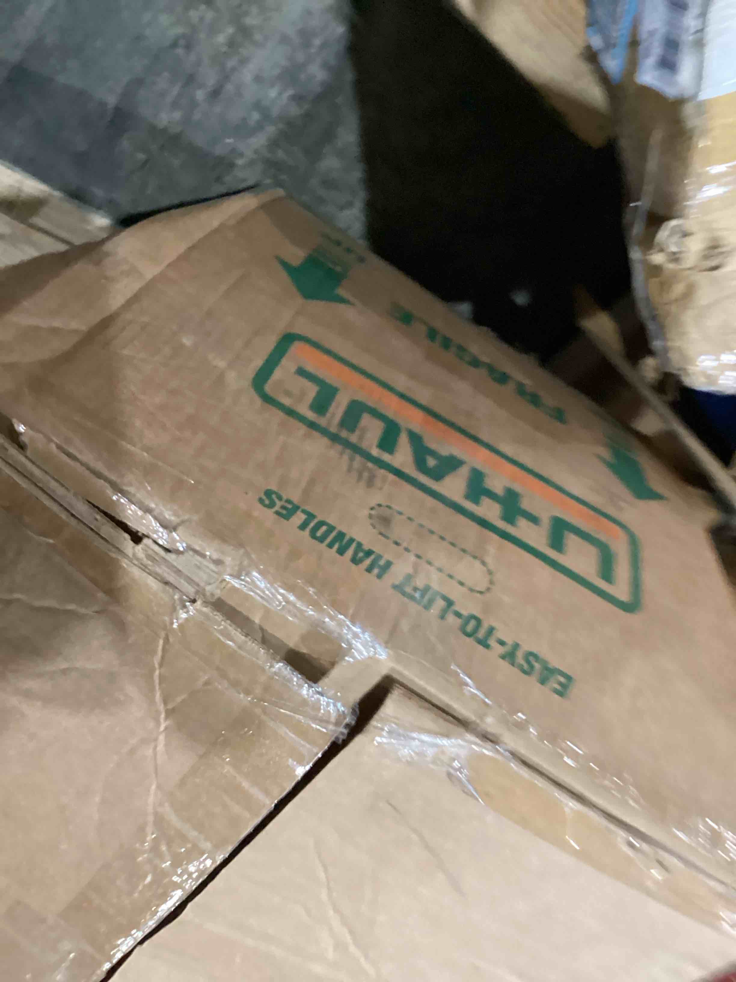 https://s3.amazonaws.com/lotting-images-prod/bidfta/PNK1918819_1755021006348.jpeg