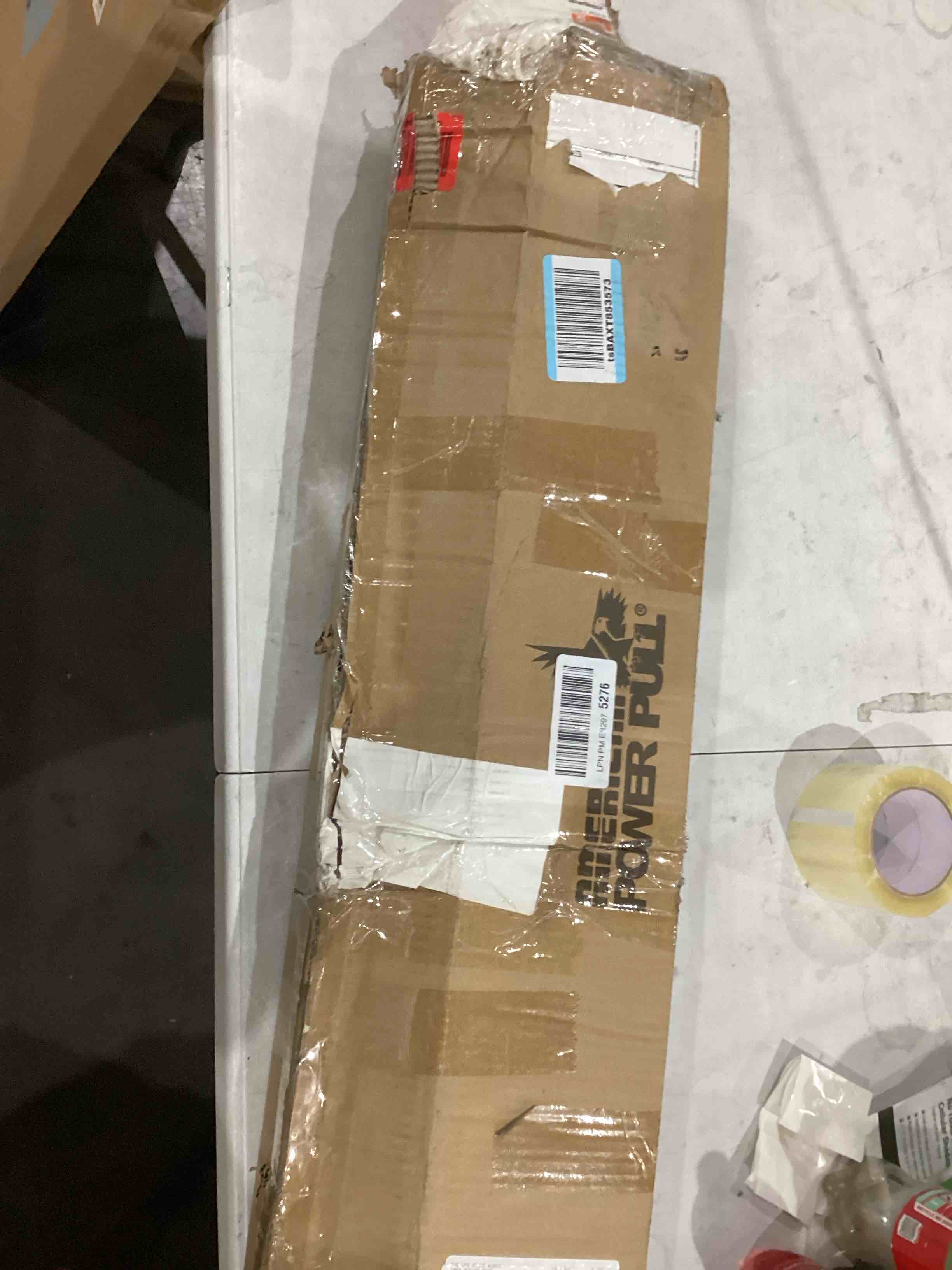 https://s3.amazonaws.com/lotting-images-prod/bidfta/PNK1921673_1753464087859.jpeg