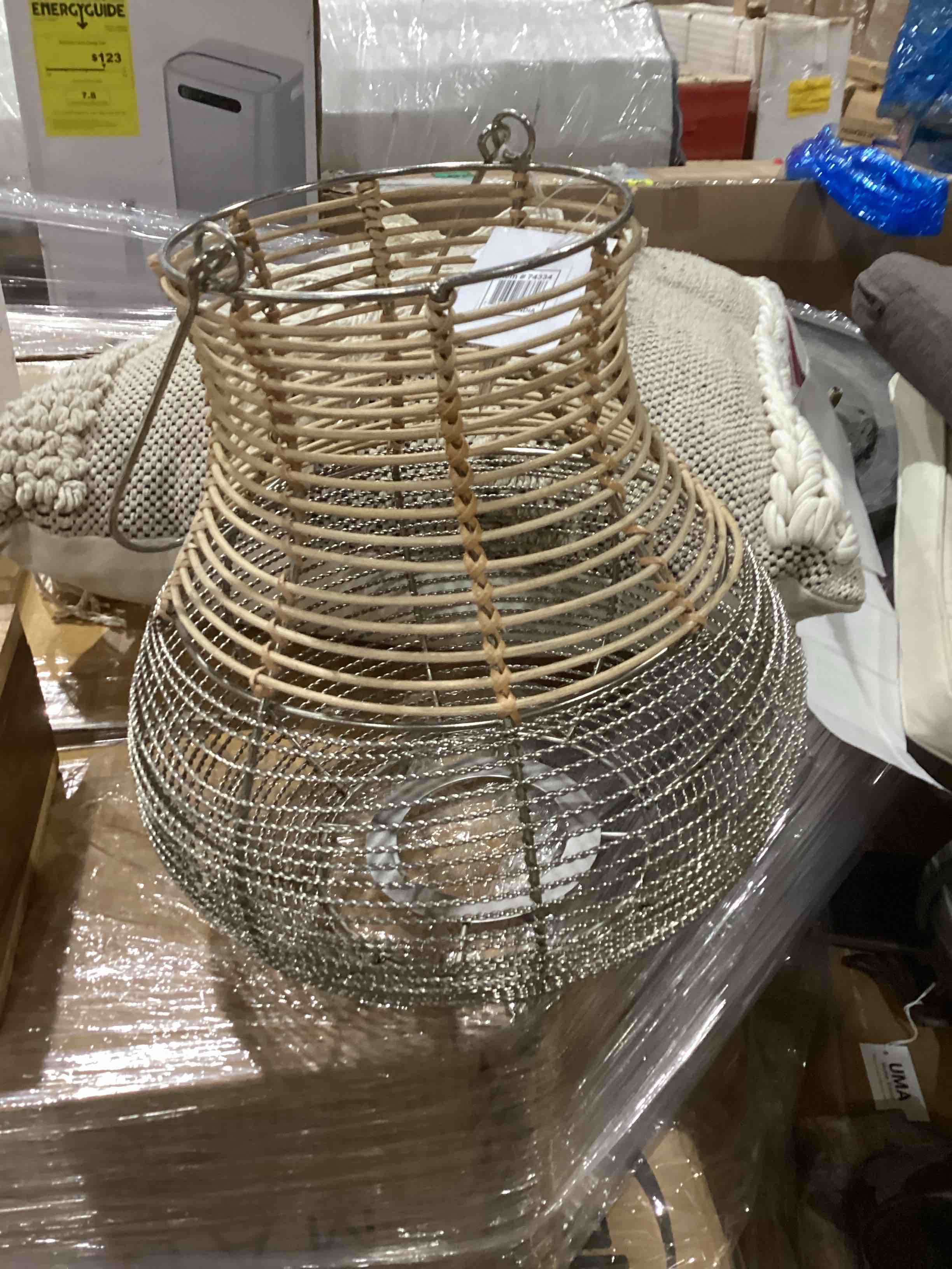 UMA Silver Metal Contemporary Lantern