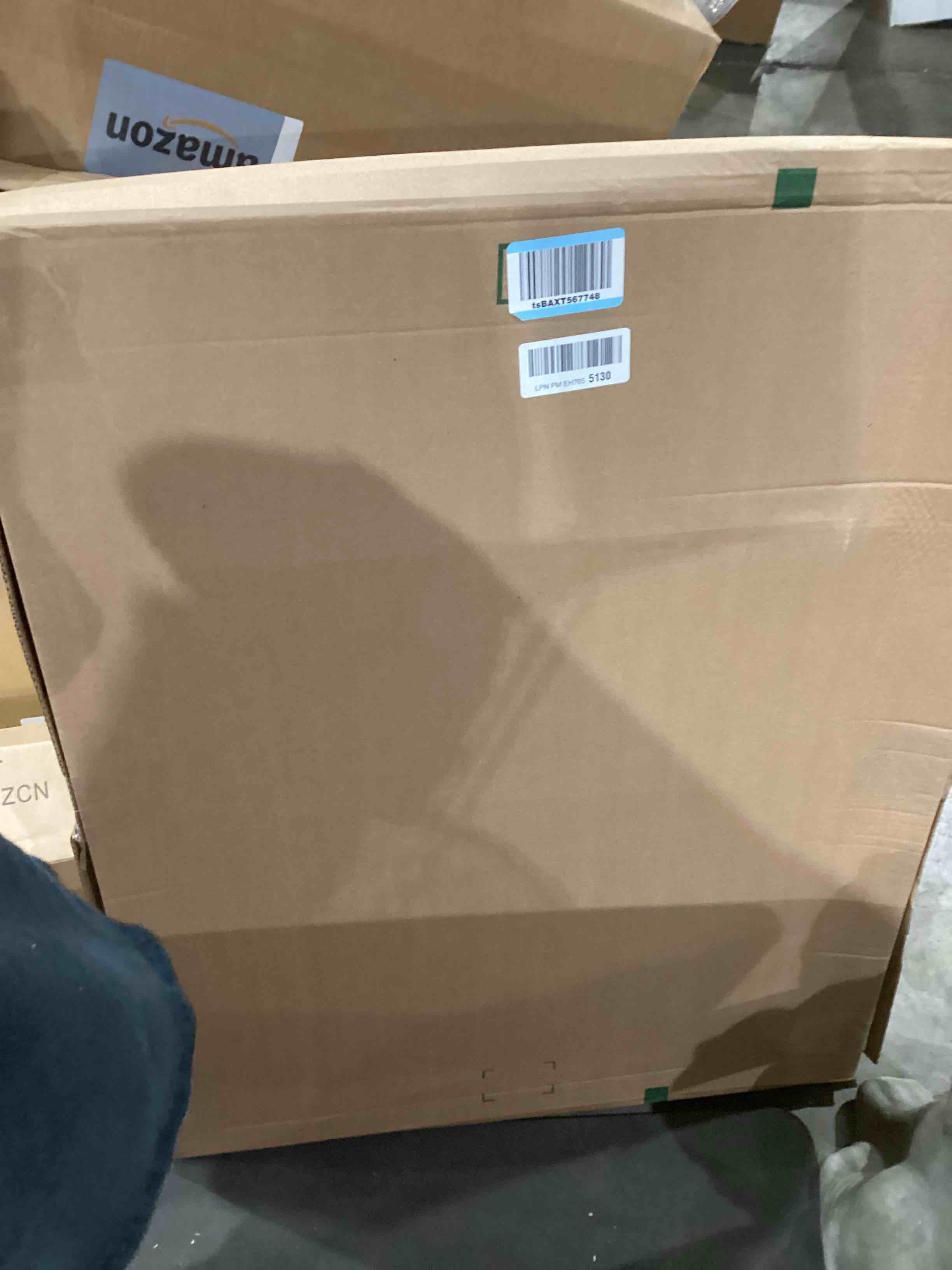 https://s3.amazonaws.com/lotting-images-prod/bidfta/PNK1921739_1753279472355.jpeg