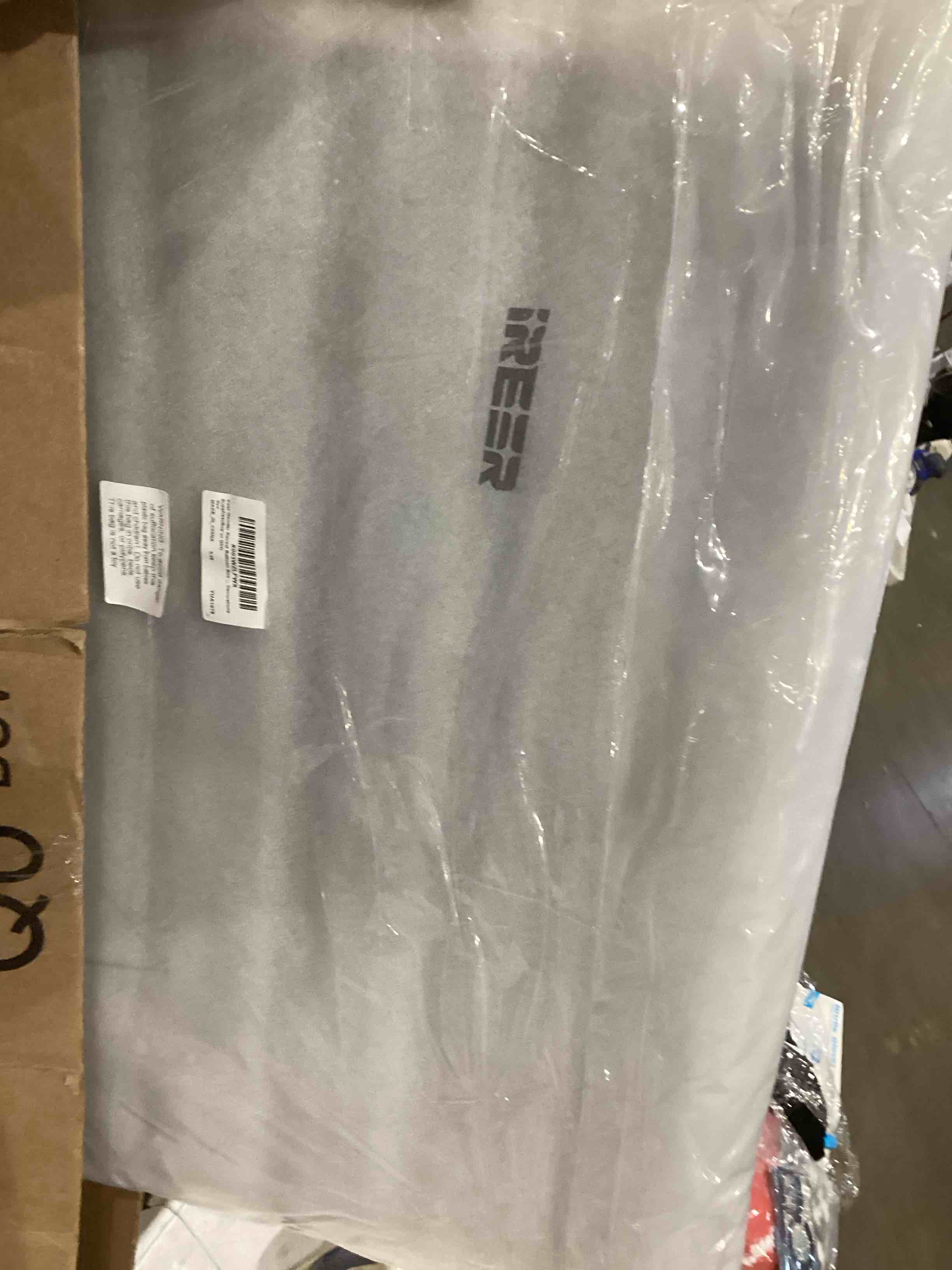 https://s3.amazonaws.com/lotting-images-prod/bidfta/PNK1921760_1753282792903.jpeg