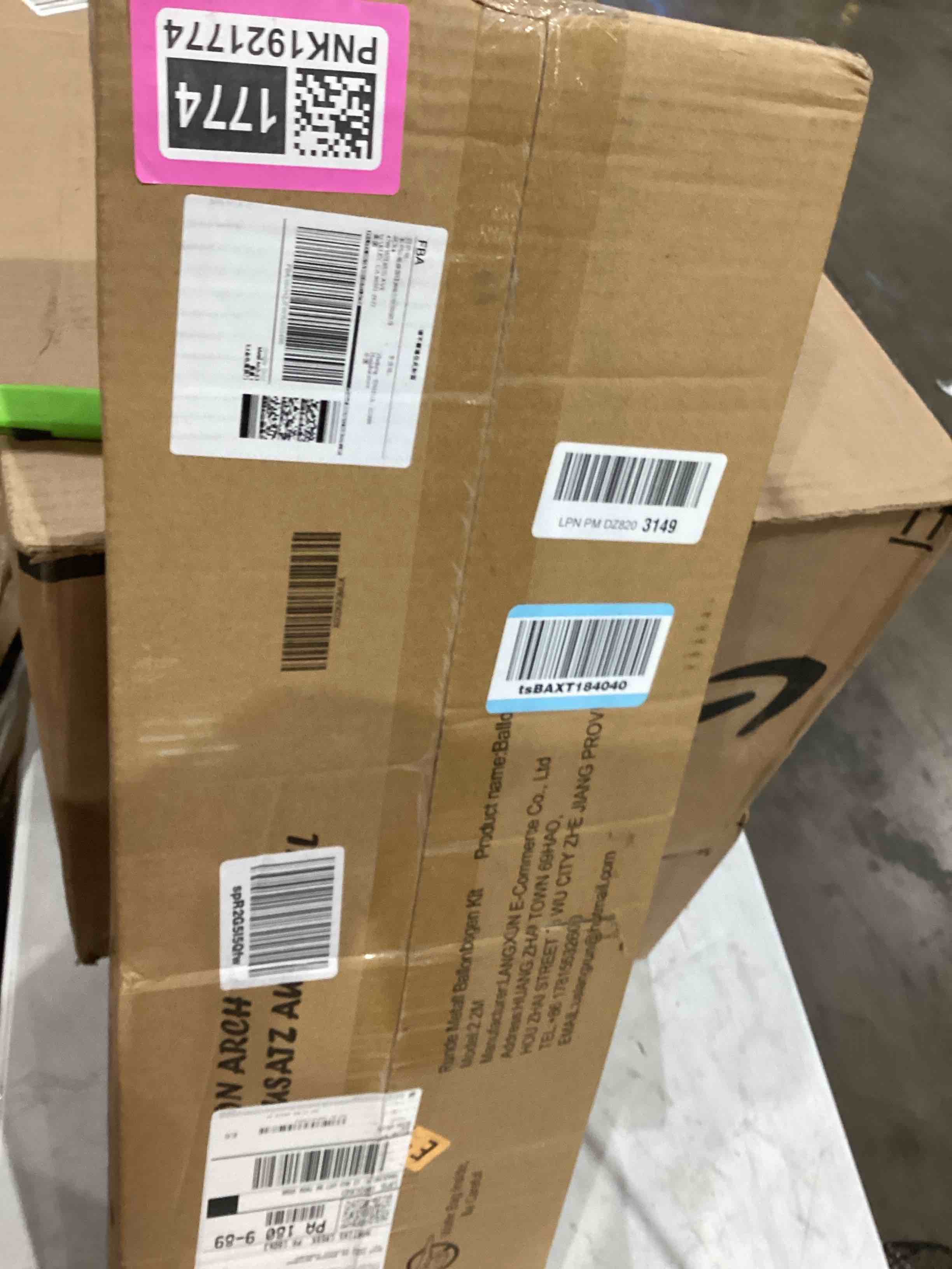 https://s3.amazonaws.com/lotting-images-prod/bidfta/PNK1921774_1753363319460.jpeg