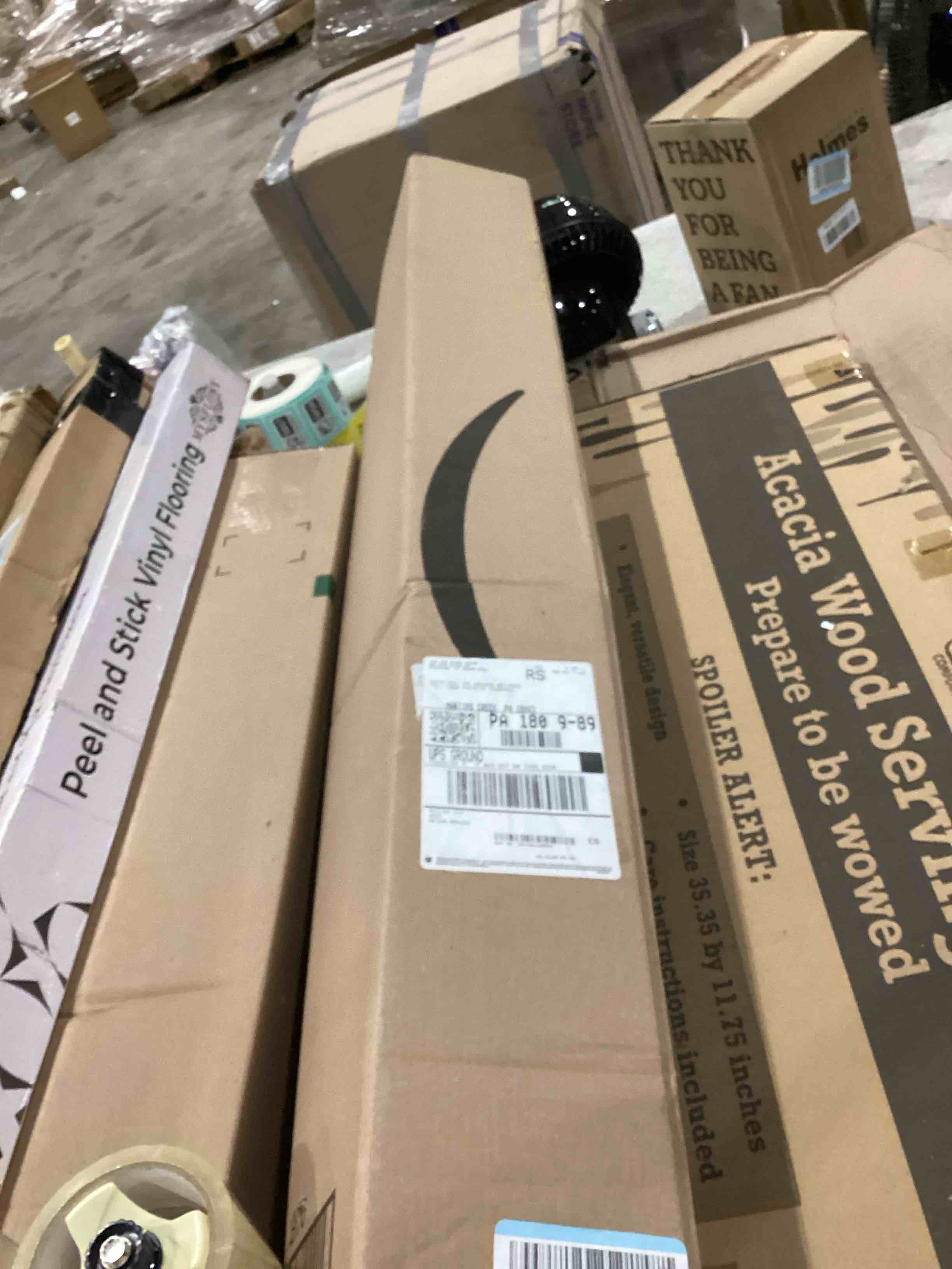 https://s3.amazonaws.com/lotting-images-prod/bidfta/PNK1921839_1753445430387.jpeg