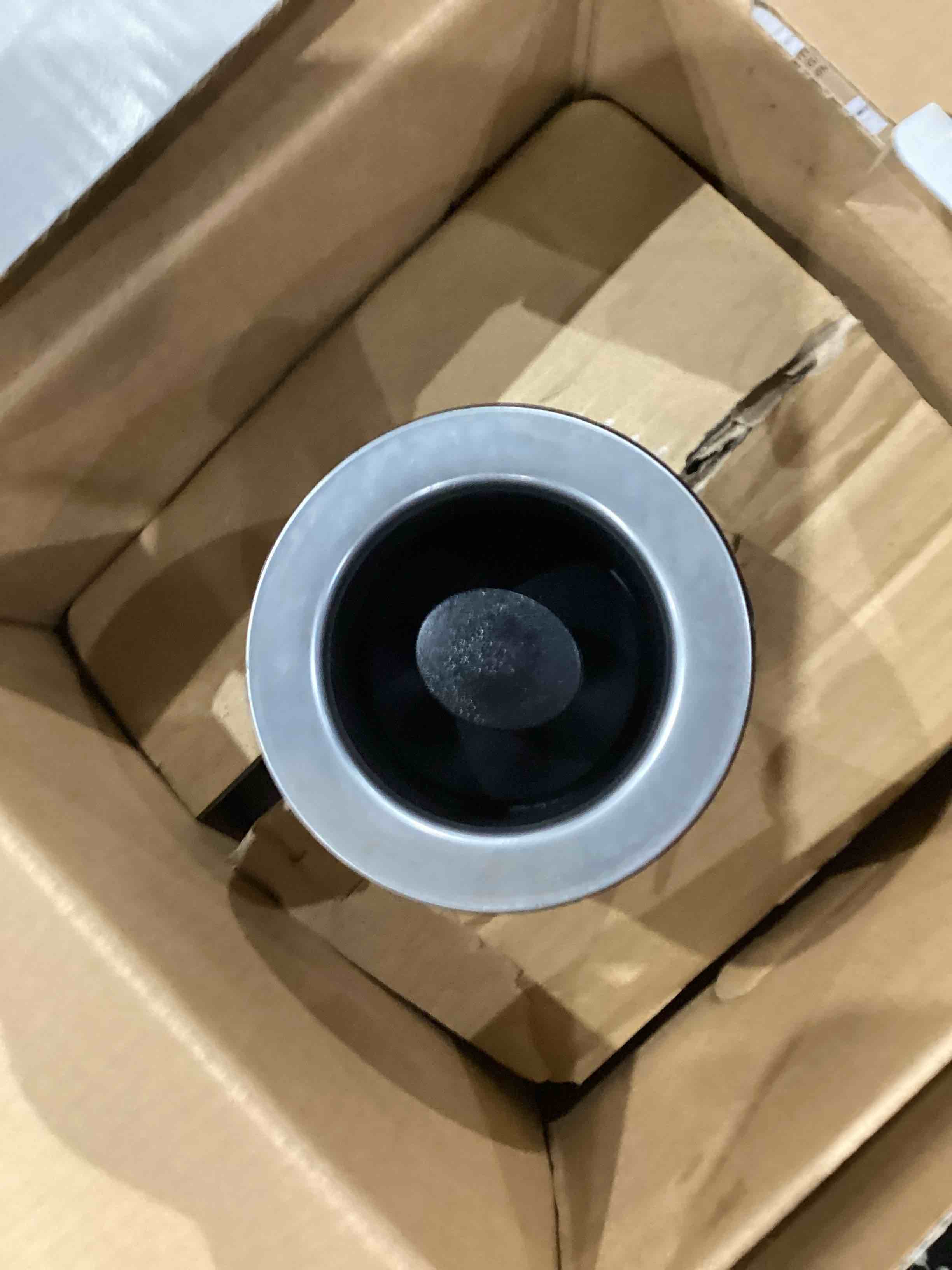 https://s3.amazonaws.com/lotting-images-prod/bidfta/PNK1921900_1753462721388.jpeg