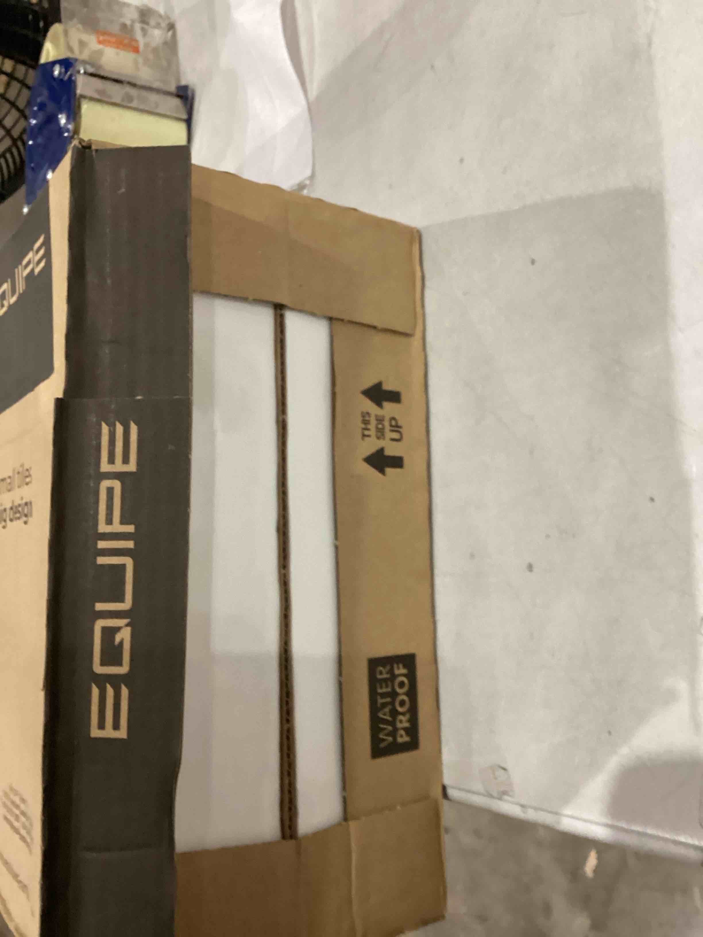 https://s3.amazonaws.com/lotting-images-prod/bidfta/PNK1926100_1746718053024.jpeg