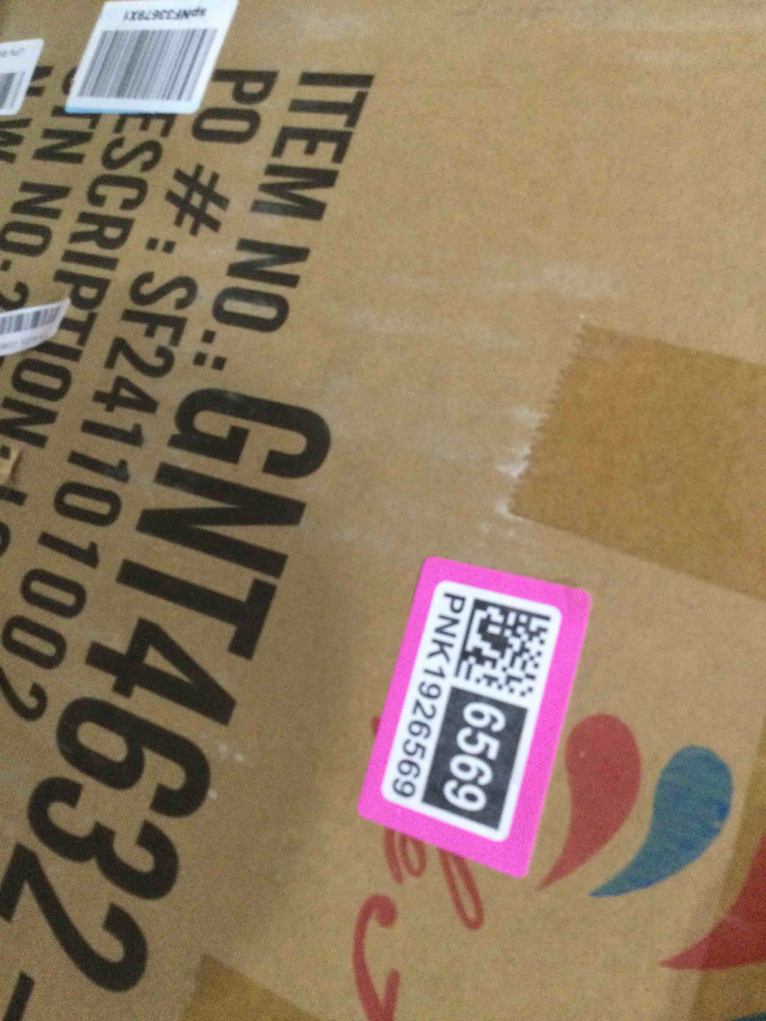 https://s3.amazonaws.com/lotting-images-prod/bidfta/PNK1926569_1747059397353.jpeg