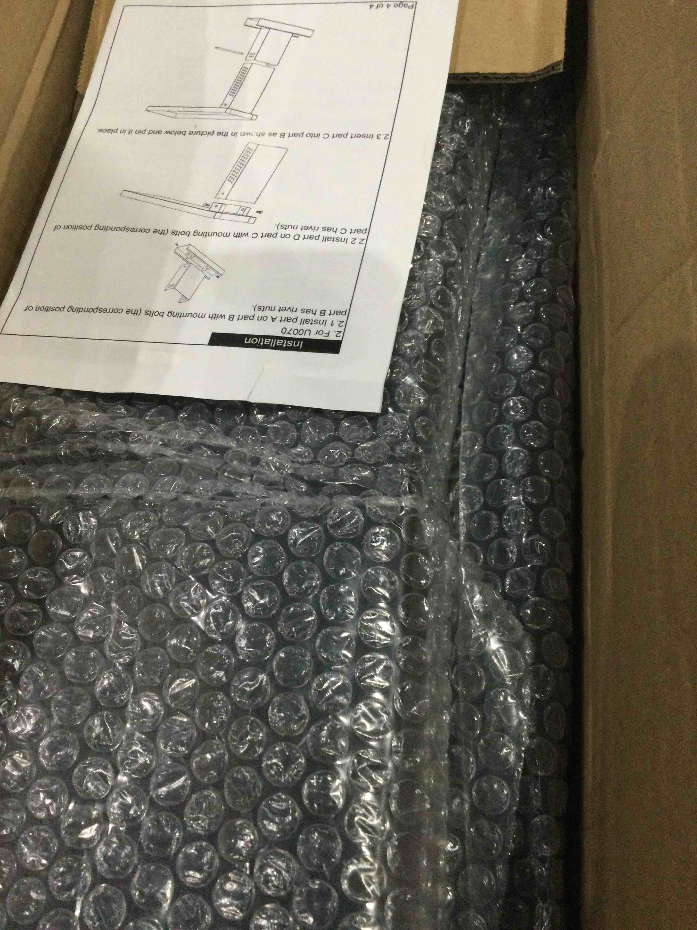 https://s3.amazonaws.com/lotting-images-prod/bidfta/PNK1926611_1747063242780.jpeg