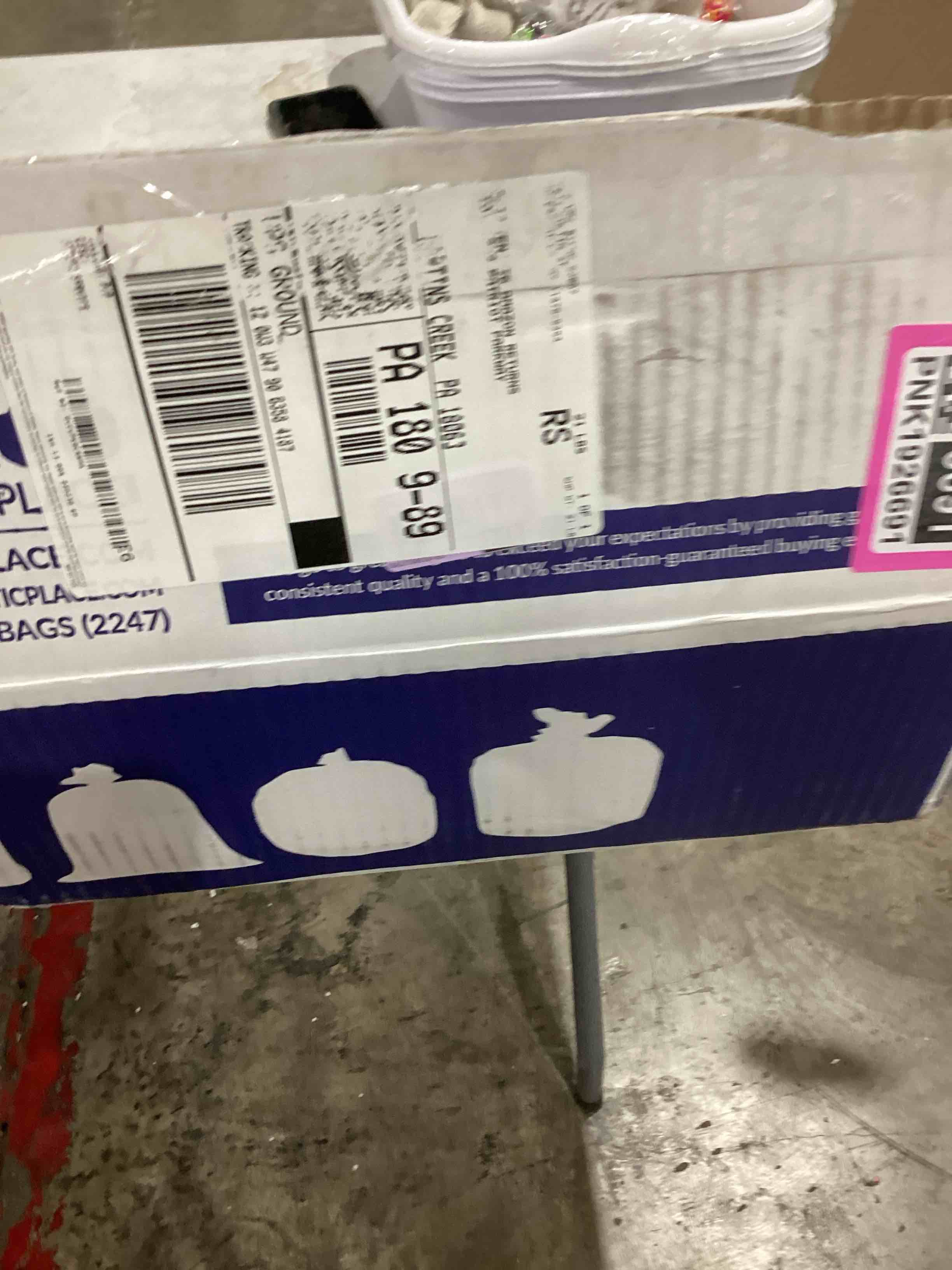 https://s3.amazonaws.com/lotting-images-prod/bidfta/PNK1926691_1747072115474.jpeg