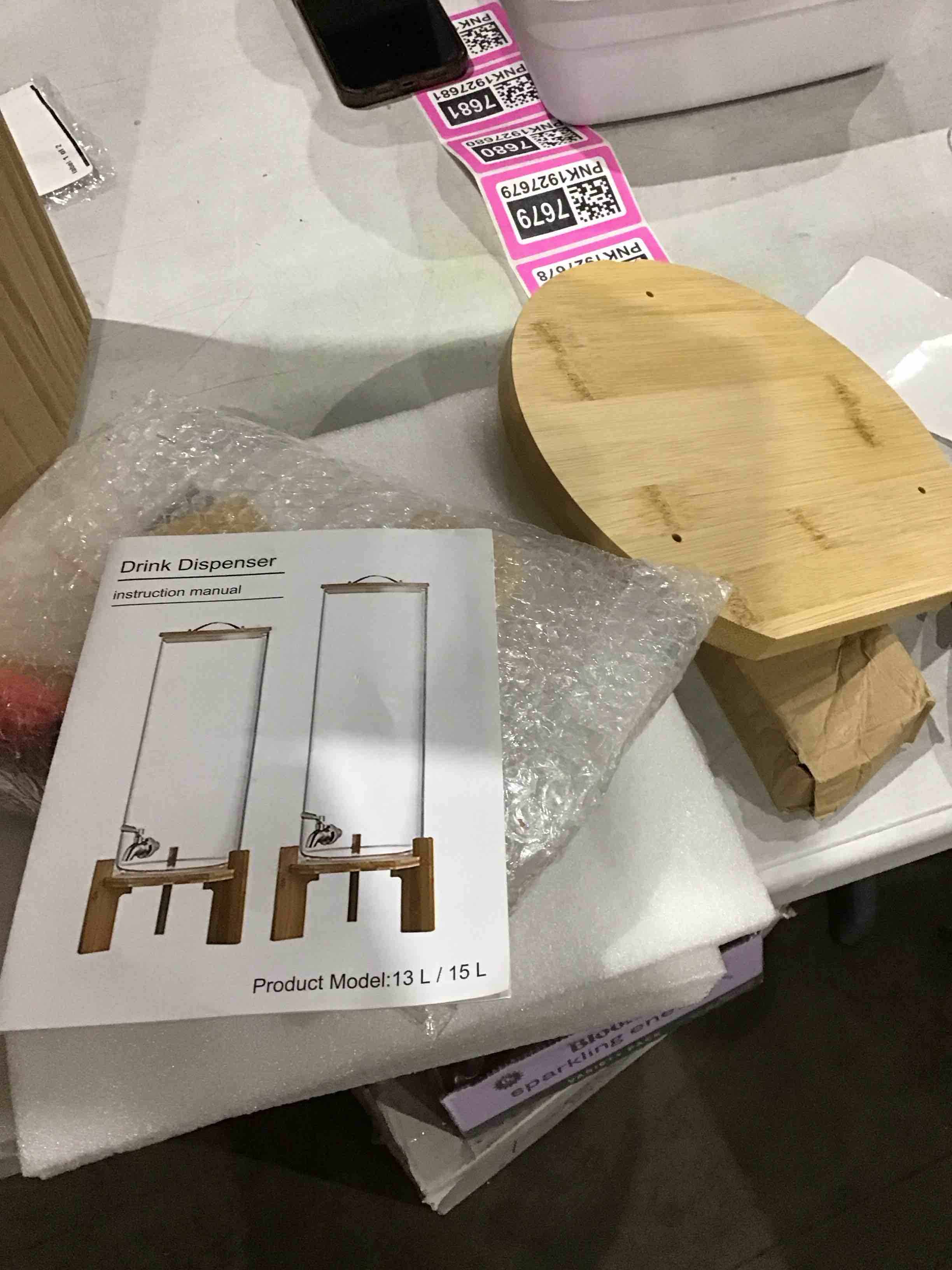 https://s3.amazonaws.com/lotting-images-prod/bidfta/PNK1927548_1747148261553.jpeg