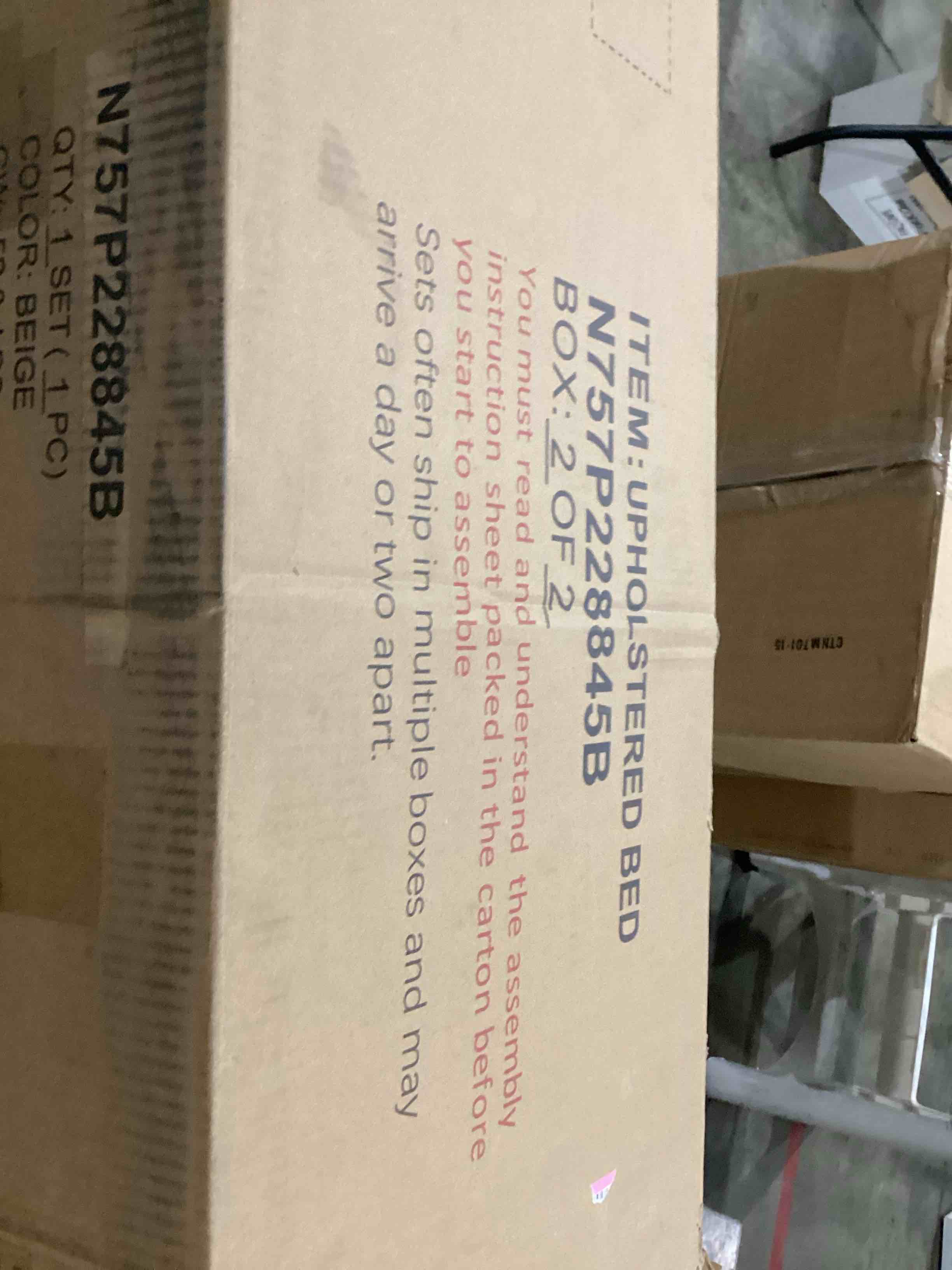 https://s3.amazonaws.com/lotting-images-prod/bidfta/PNK1928023_1747322226178.jpeg