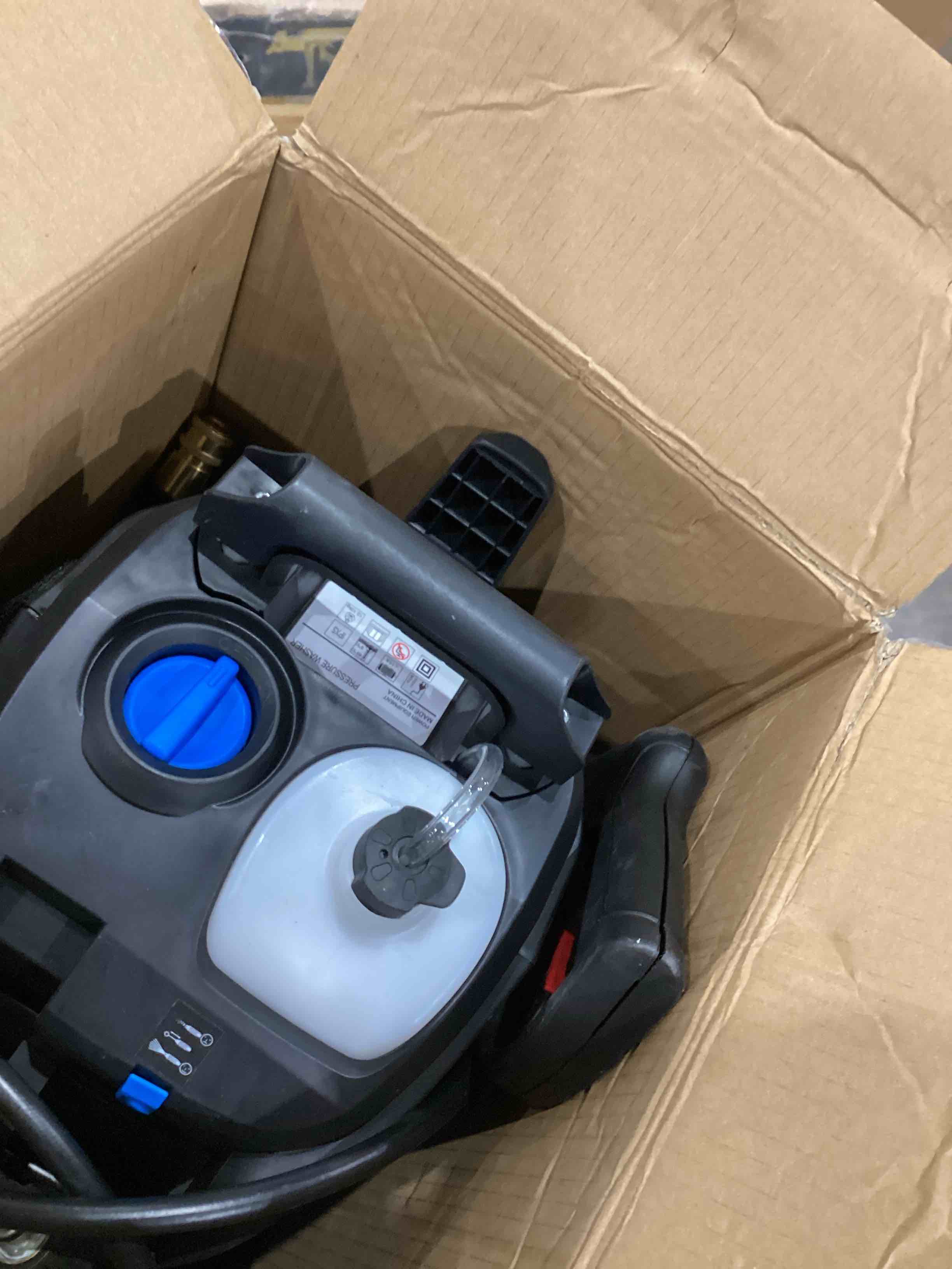 https://s3.amazonaws.com/lotting-images-prod/bidfta/PNK1928703_1747934976590.jpeg