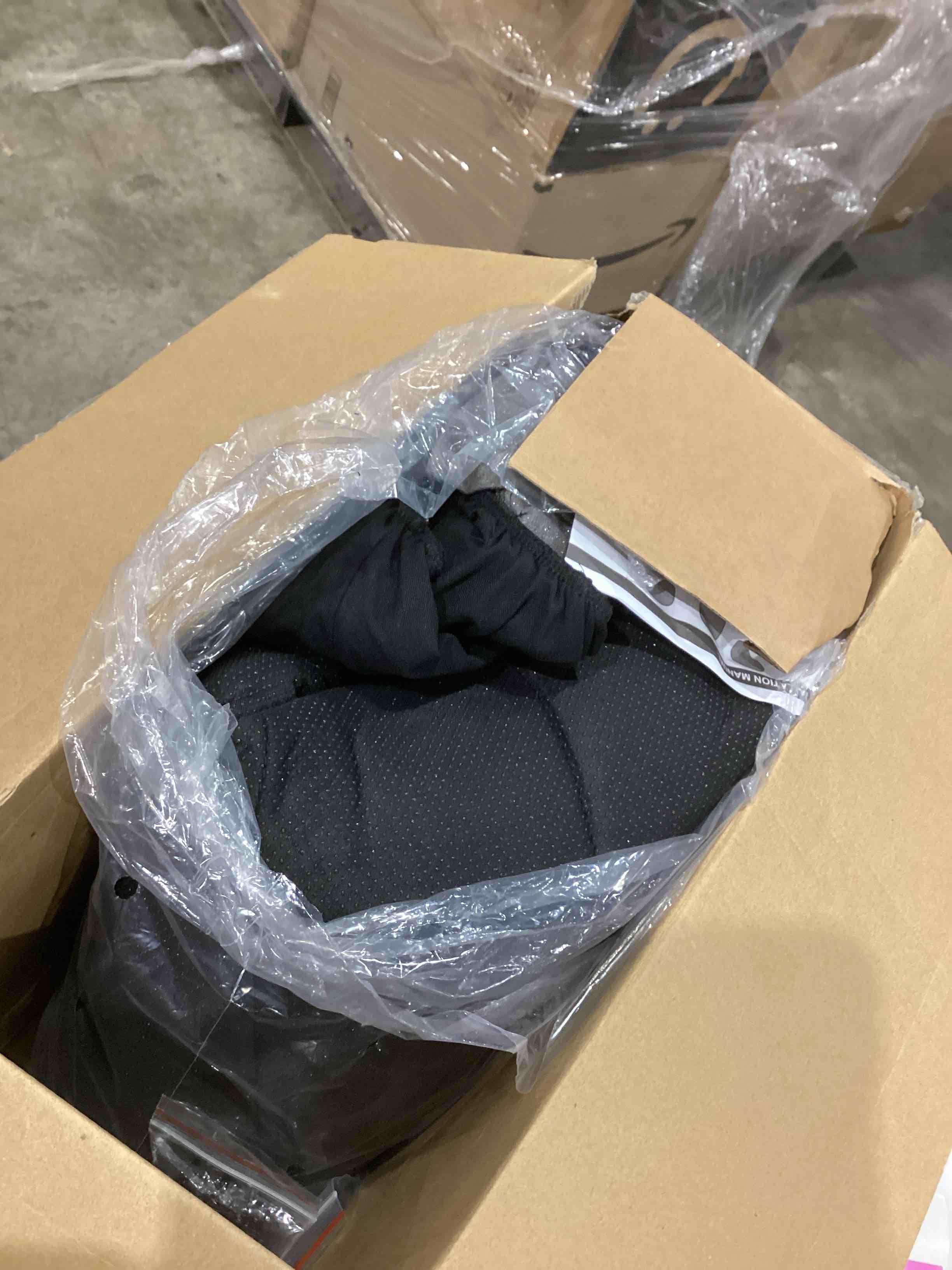 https://s3.amazonaws.com/lotting-images-prod/bidfta/PNK1929182_1748619150927.jpeg