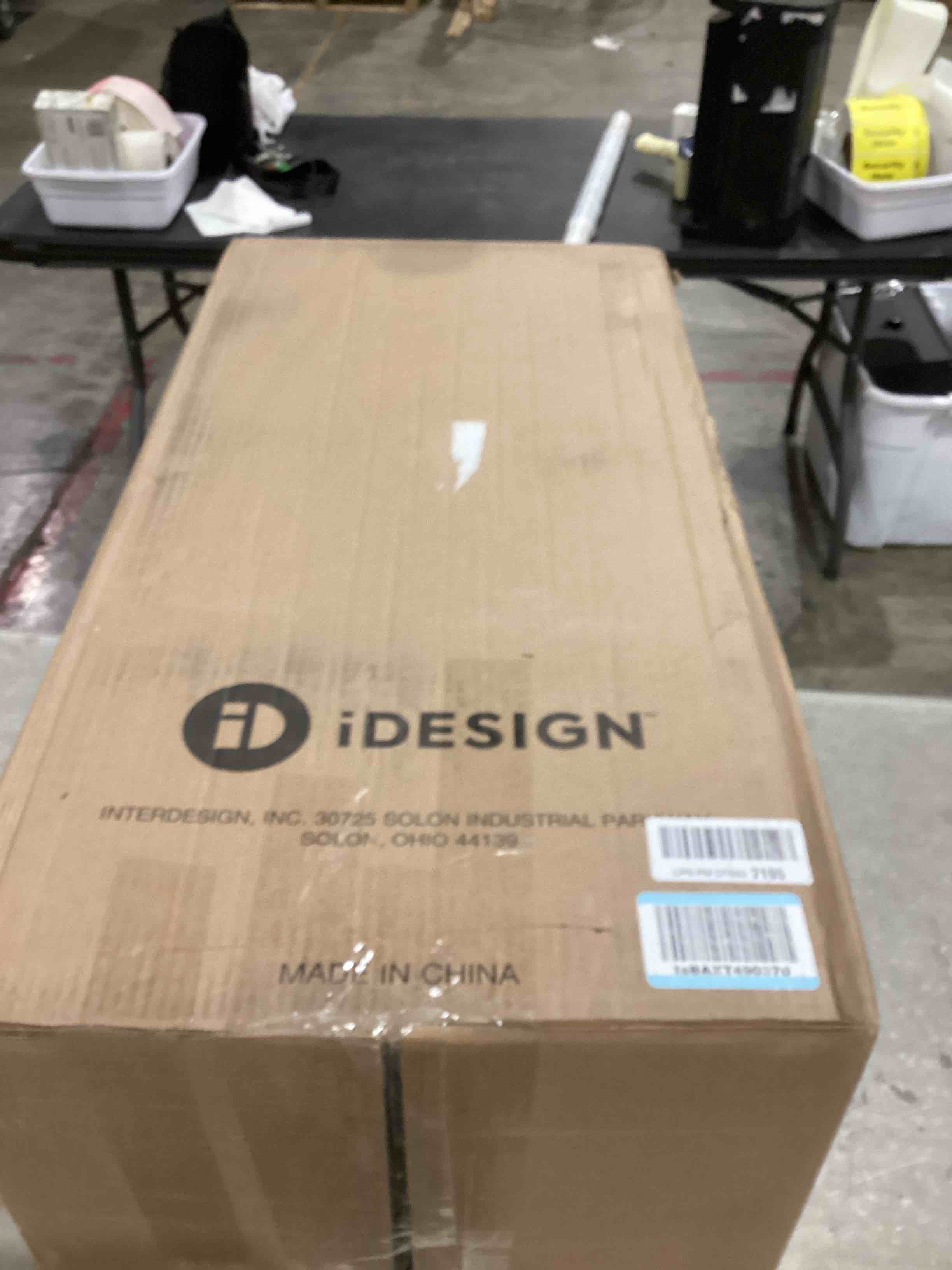 https://s3.amazonaws.com/lotting-images-prod/bidfta/PNK1931092_1744911823116.jpeg