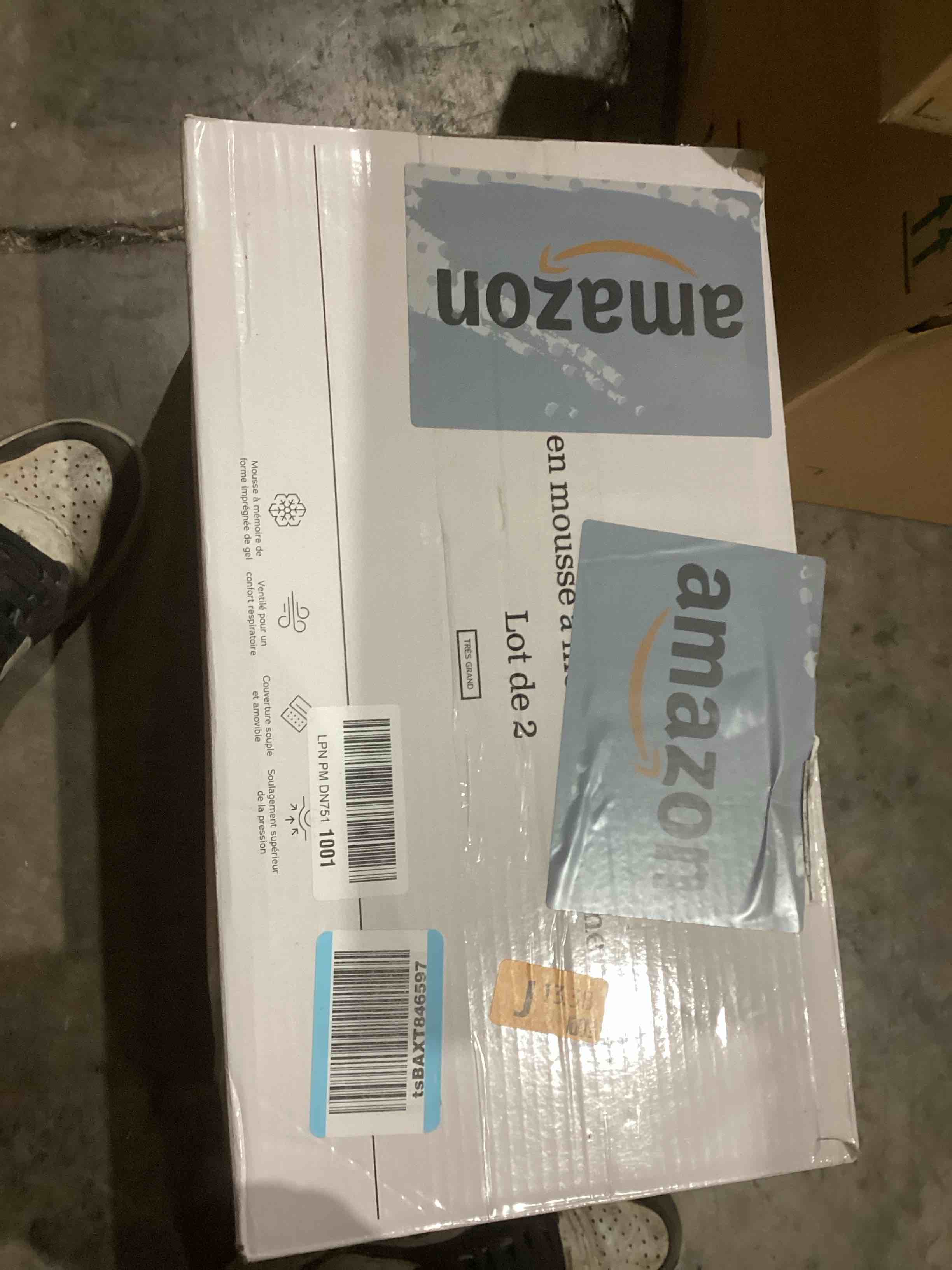 https://s3.amazonaws.com/lotting-images-prod/bidfta/PNK1933043_1740054231474.jpeg