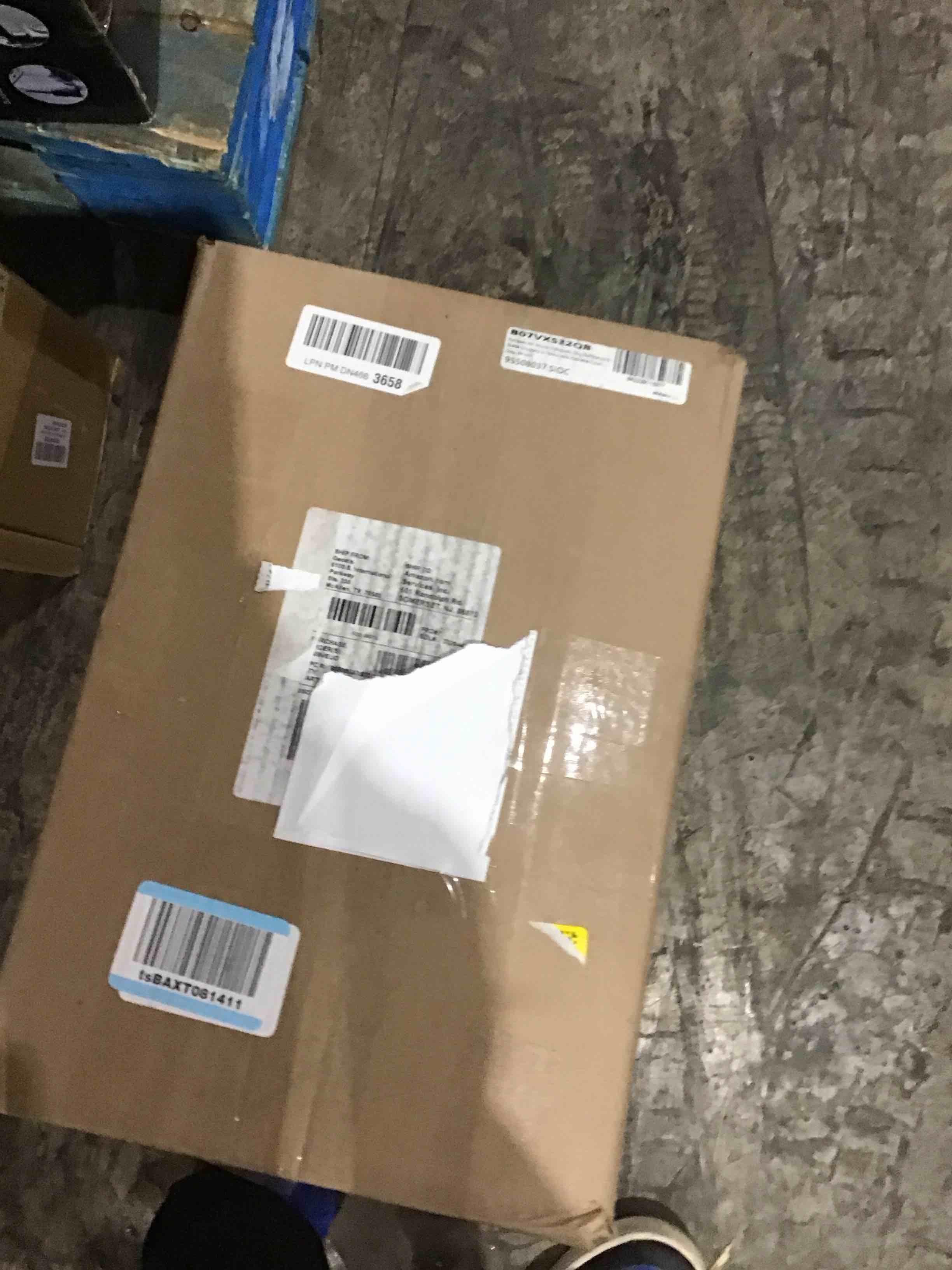 https://s3.amazonaws.com/lotting-images-prod/bidfta/PNK1933110_1740055787128.jpeg