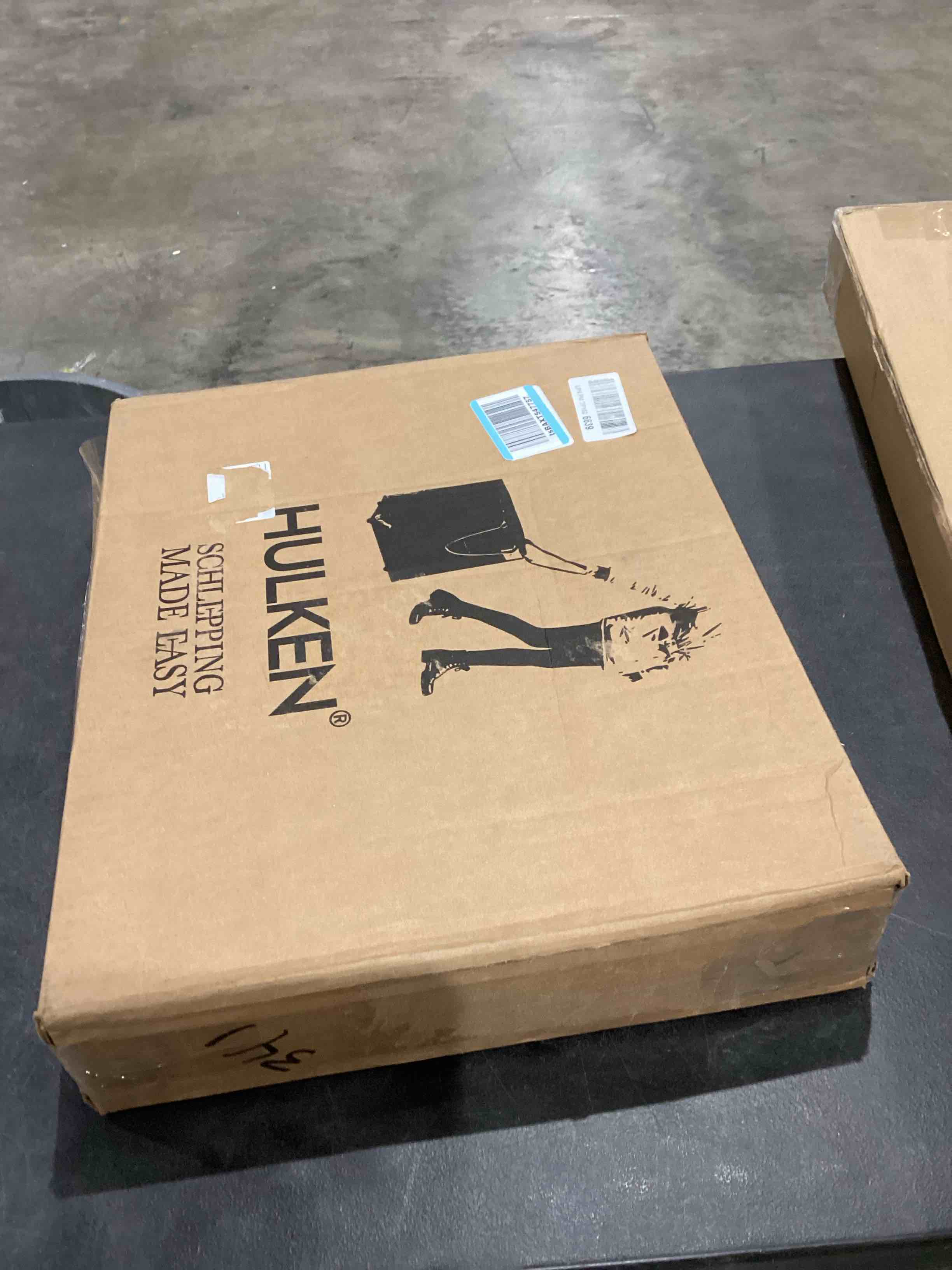 https://s3.amazonaws.com/lotting-images-prod/bidfta/PNK1935003_1741014028458.jpeg