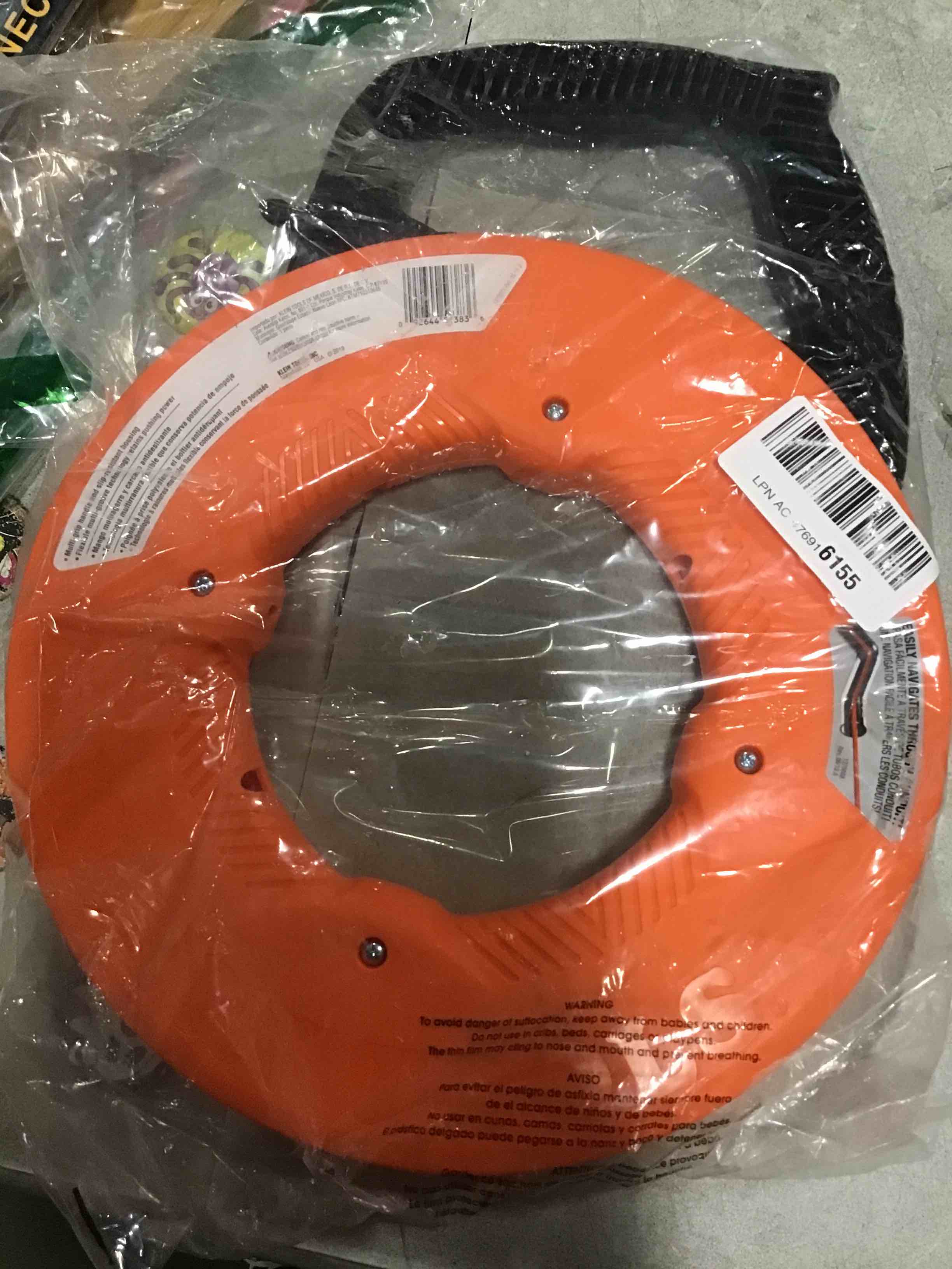 https://s3.amazonaws.com/lotting-images-prod/bidfta/PNK1961407_1743683226300.jpeg