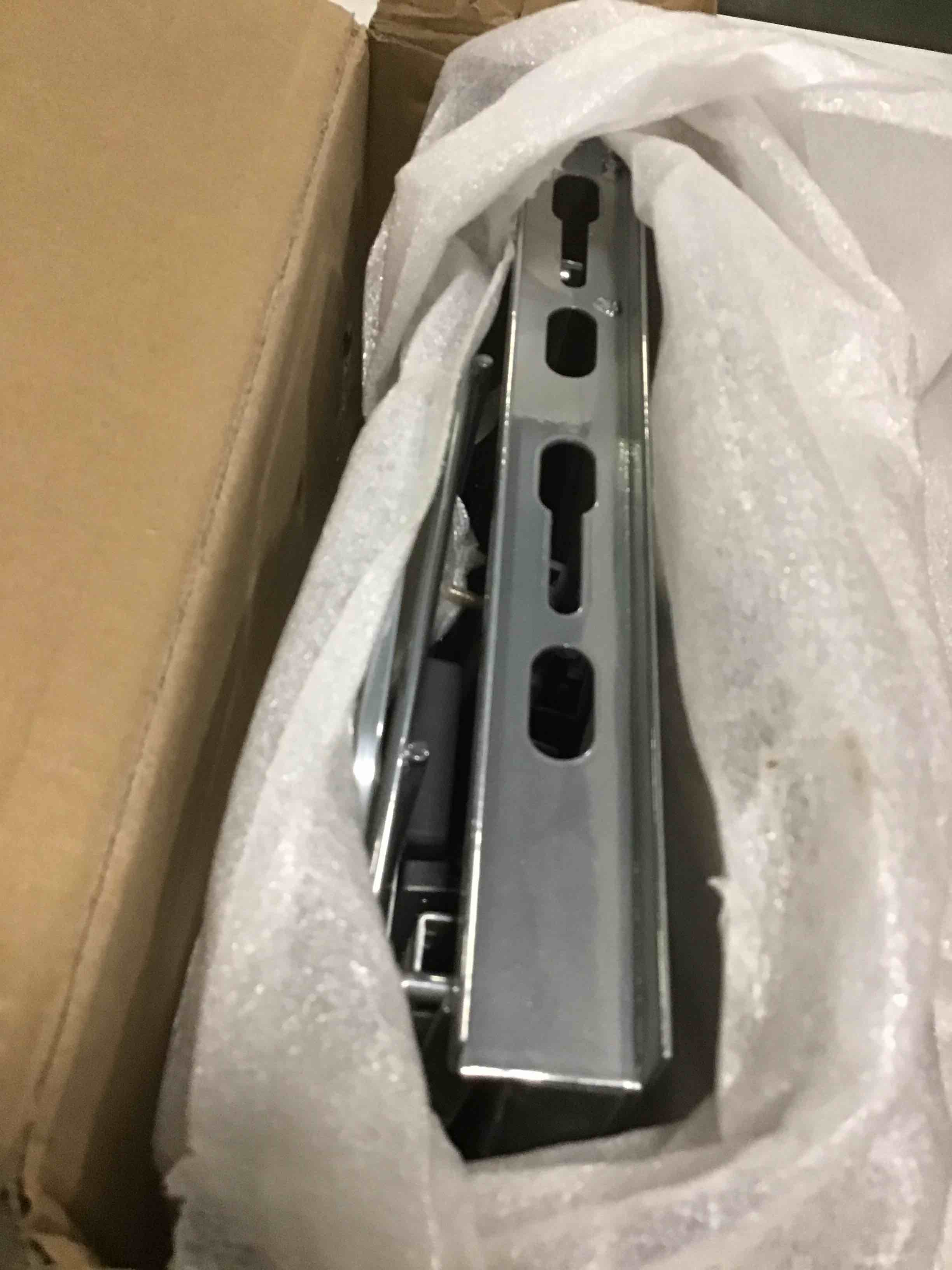 https://s3.amazonaws.com/lotting-images-prod/bidfta/PNK1961811_1743794562299.jpeg