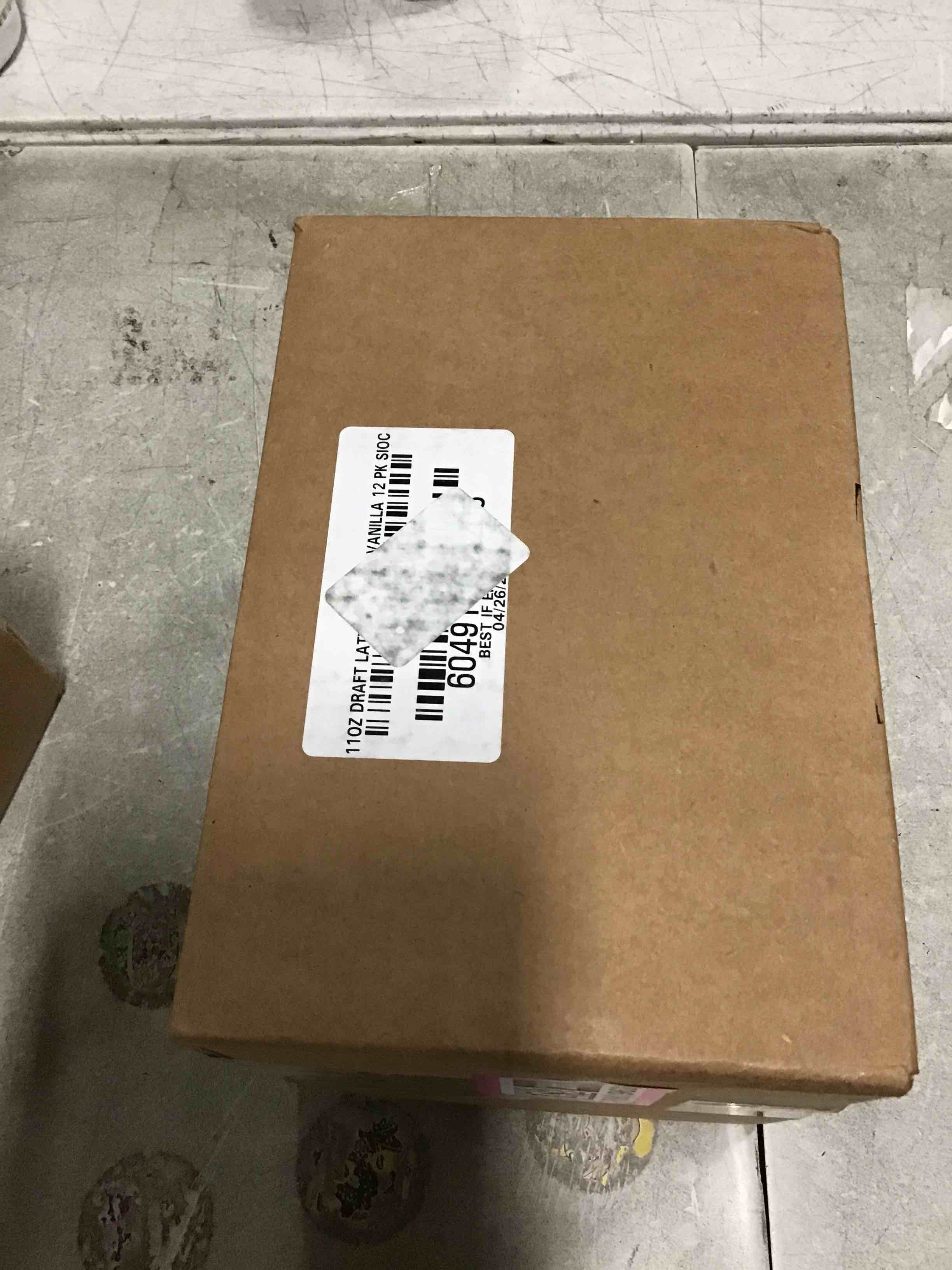 https://s3.amazonaws.com/lotting-images-prod/bidfta/PNK1962662_1744376571869.jpeg