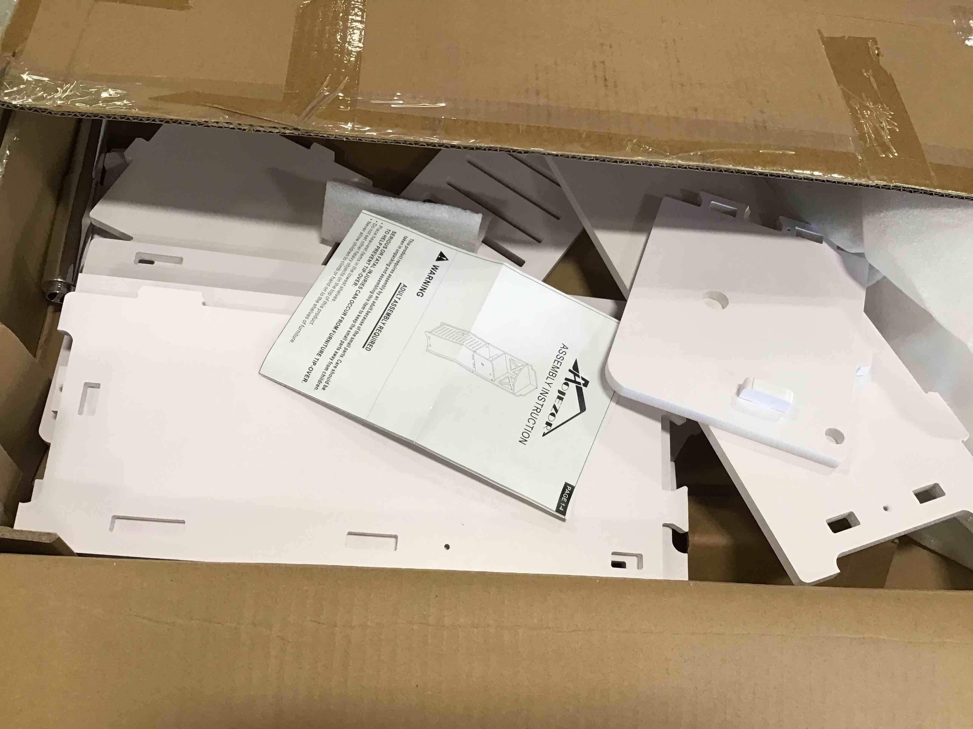 https://s3.amazonaws.com/lotting-images-prod/bidfta/PNK1963134_1741957392181.jpeg