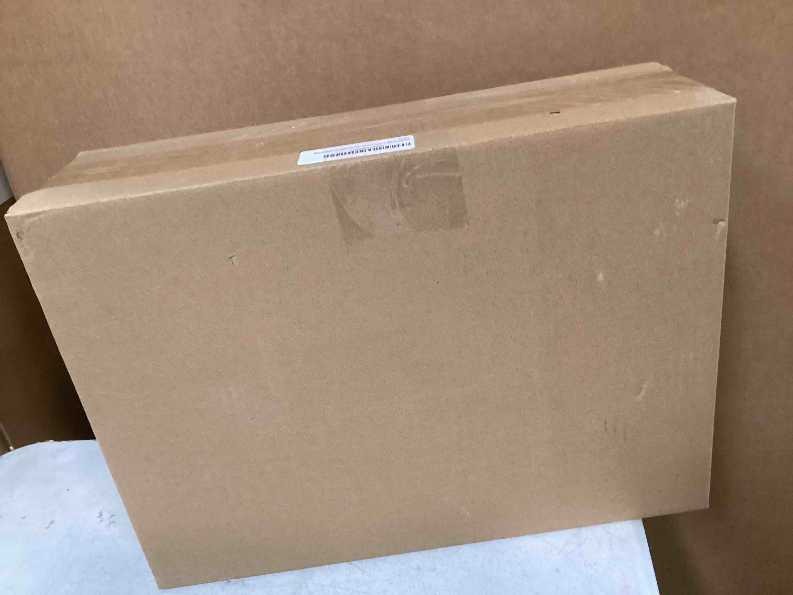 https://s3.amazonaws.com/lotting-images-prod/bidfta/PNK1966126_1741809497003.jpeg