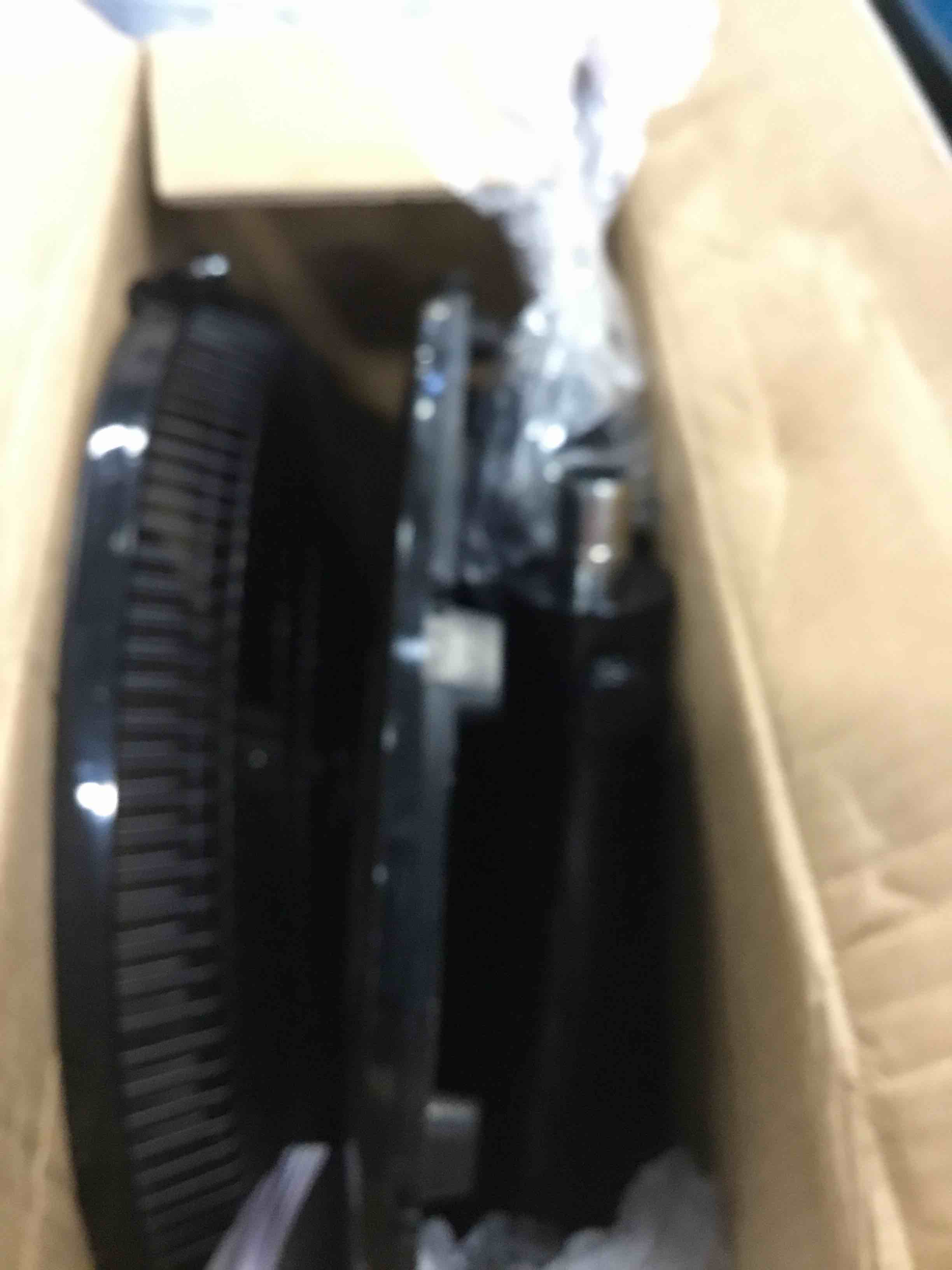 https://s3.amazonaws.com/lotting-images-prod/bidfta/PNK1967423_1743082992751.jpeg