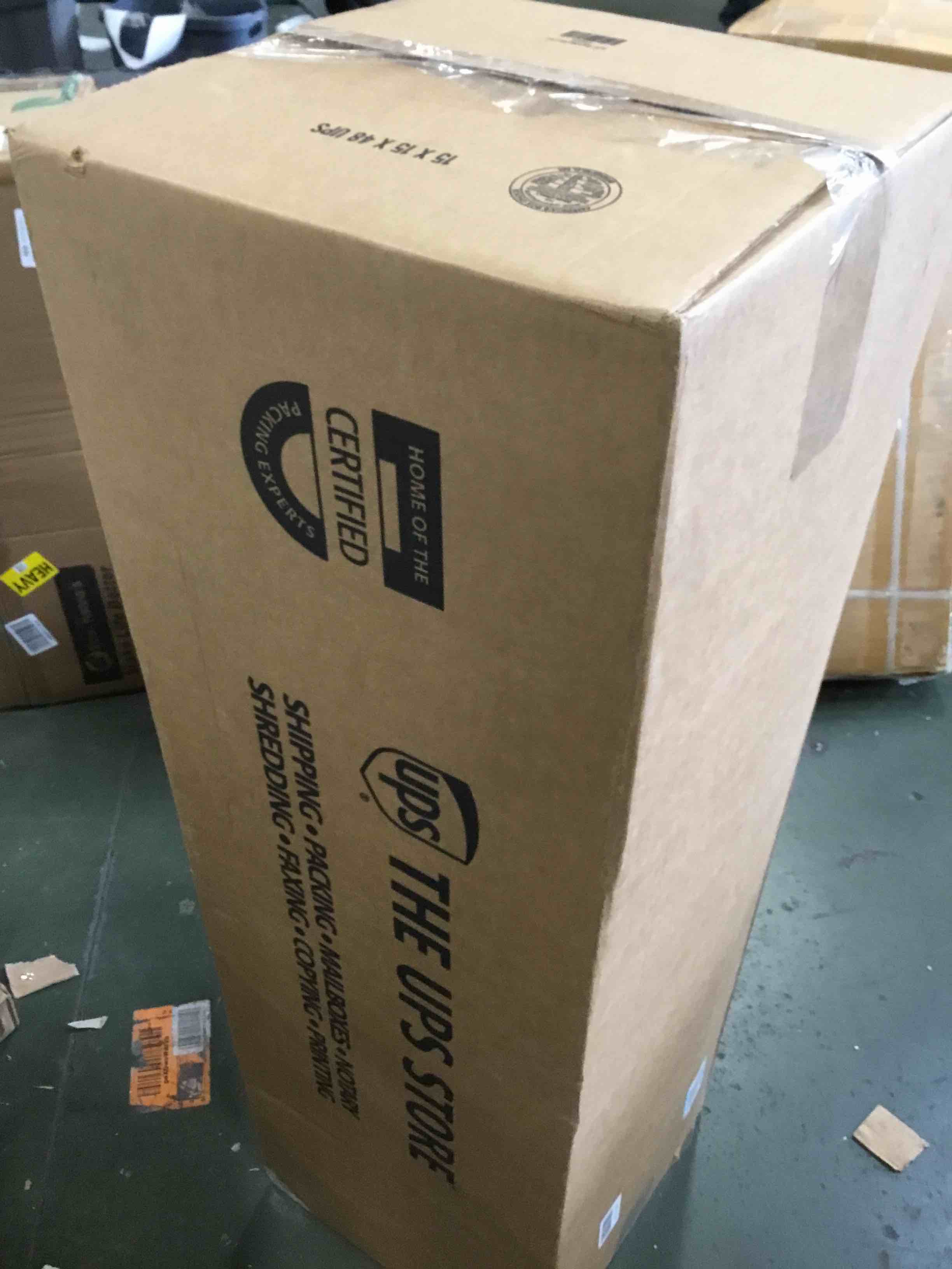 https://s3.amazonaws.com/lotting-images-prod/bidfta/PNK1967521_1743097002666.jpeg