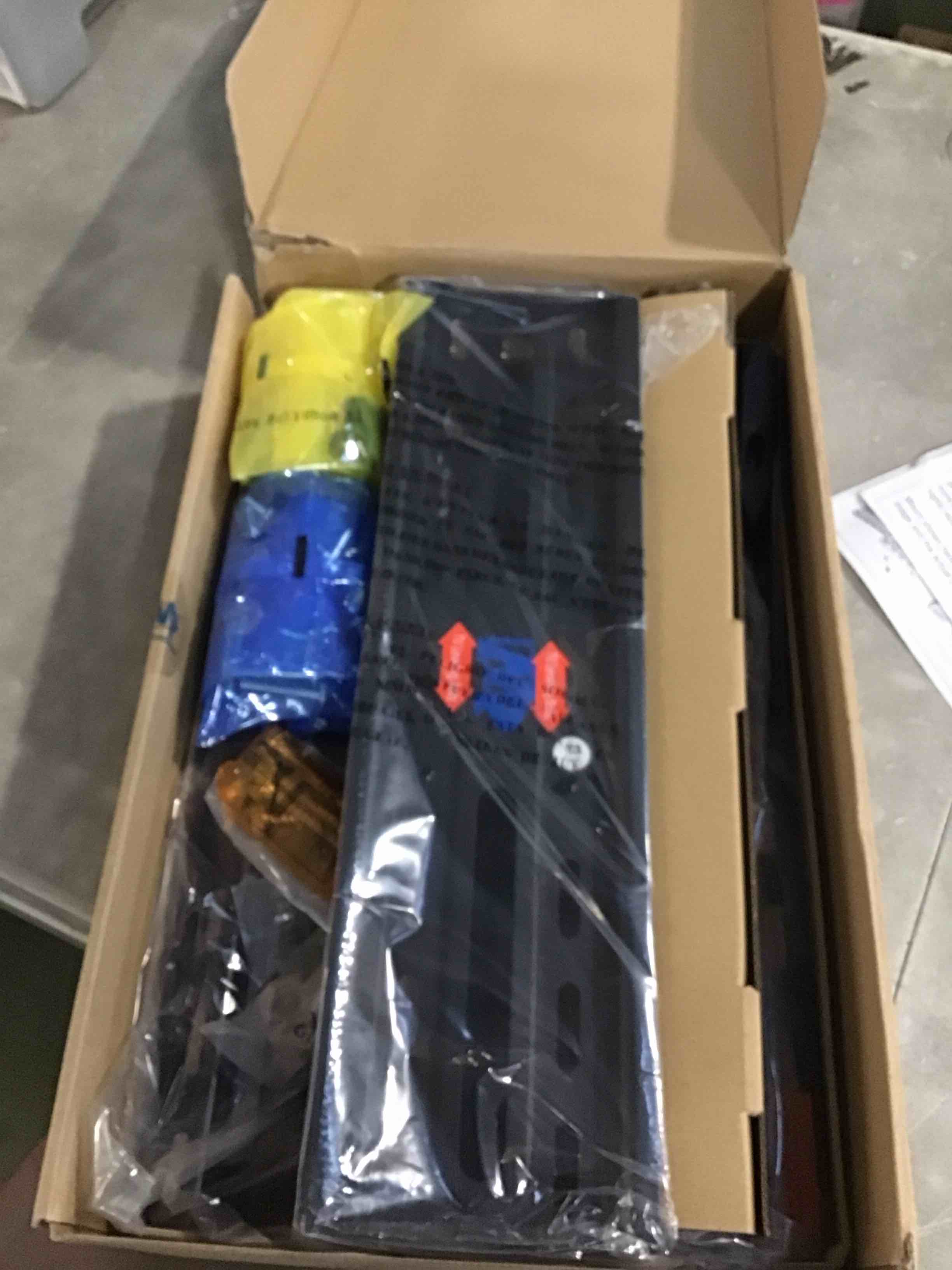 https://s3.amazonaws.com/lotting-images-prod/bidfta/PNK1969072_1741608637560.jpeg