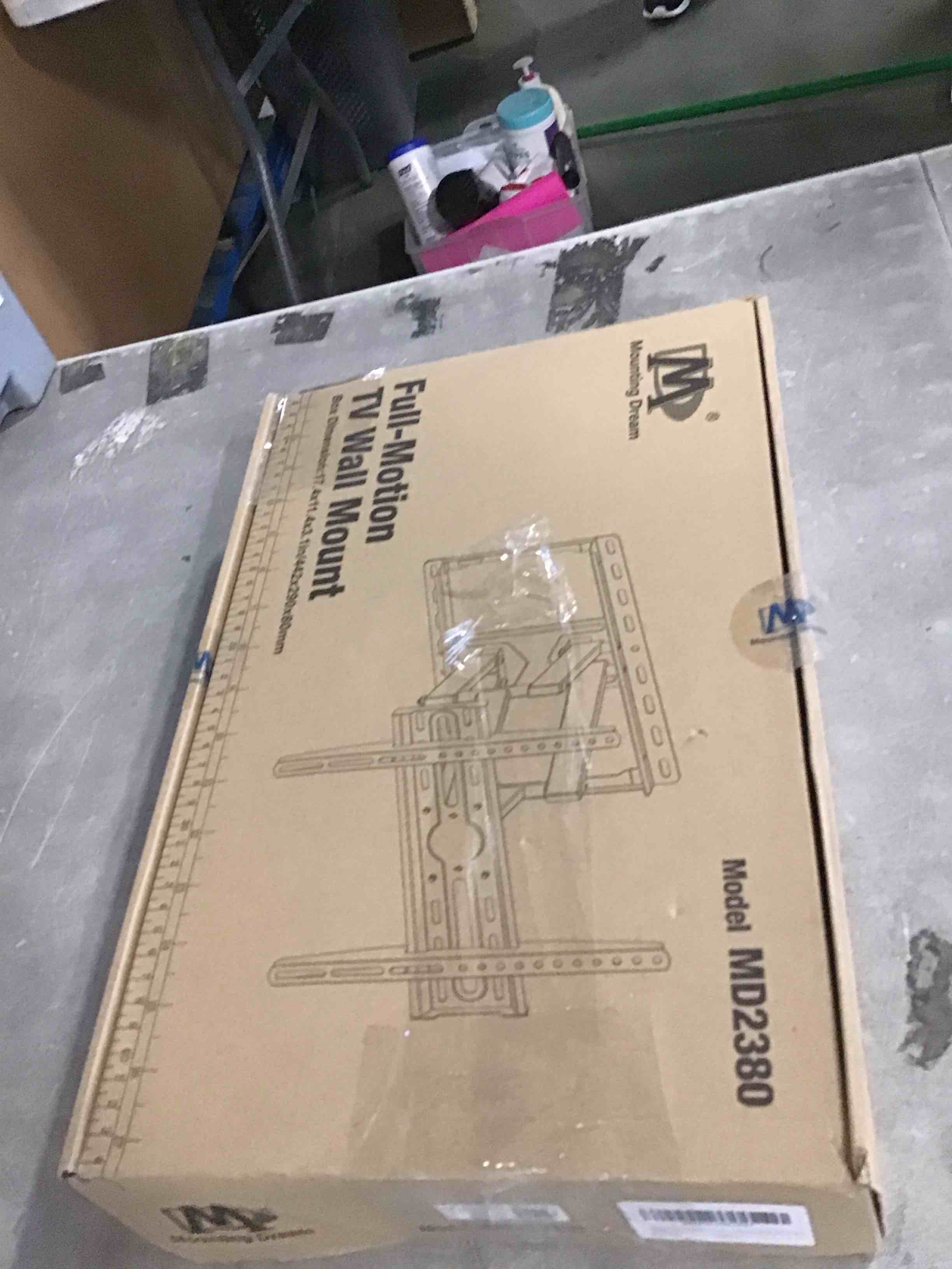 https://s3.amazonaws.com/lotting-images-prod/bidfta/PNK1969072_1741608672493.jpeg